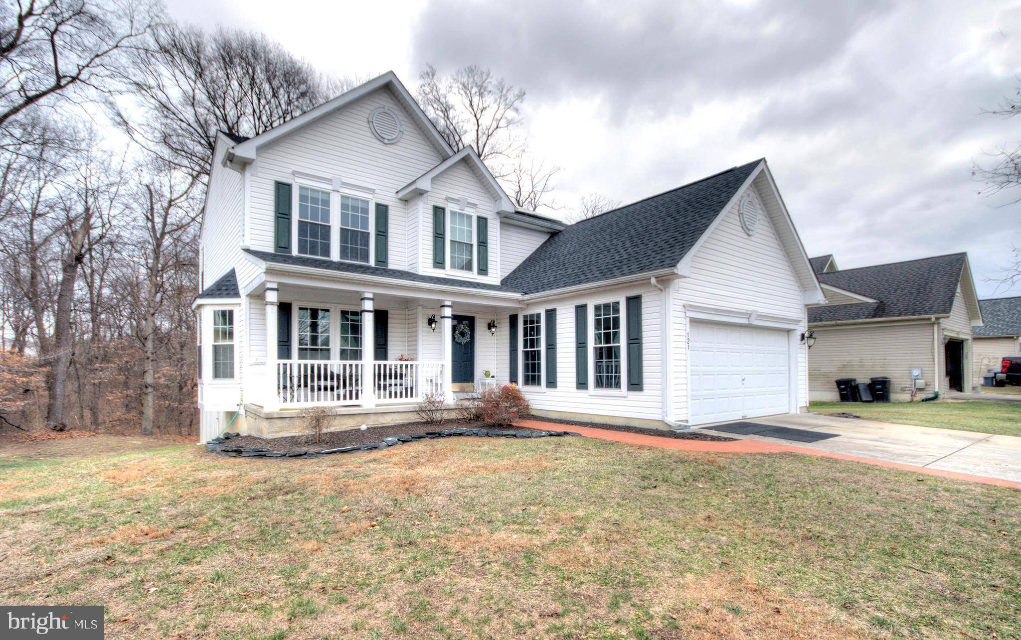 Deptford, NJ 08096,121 REVERE DR