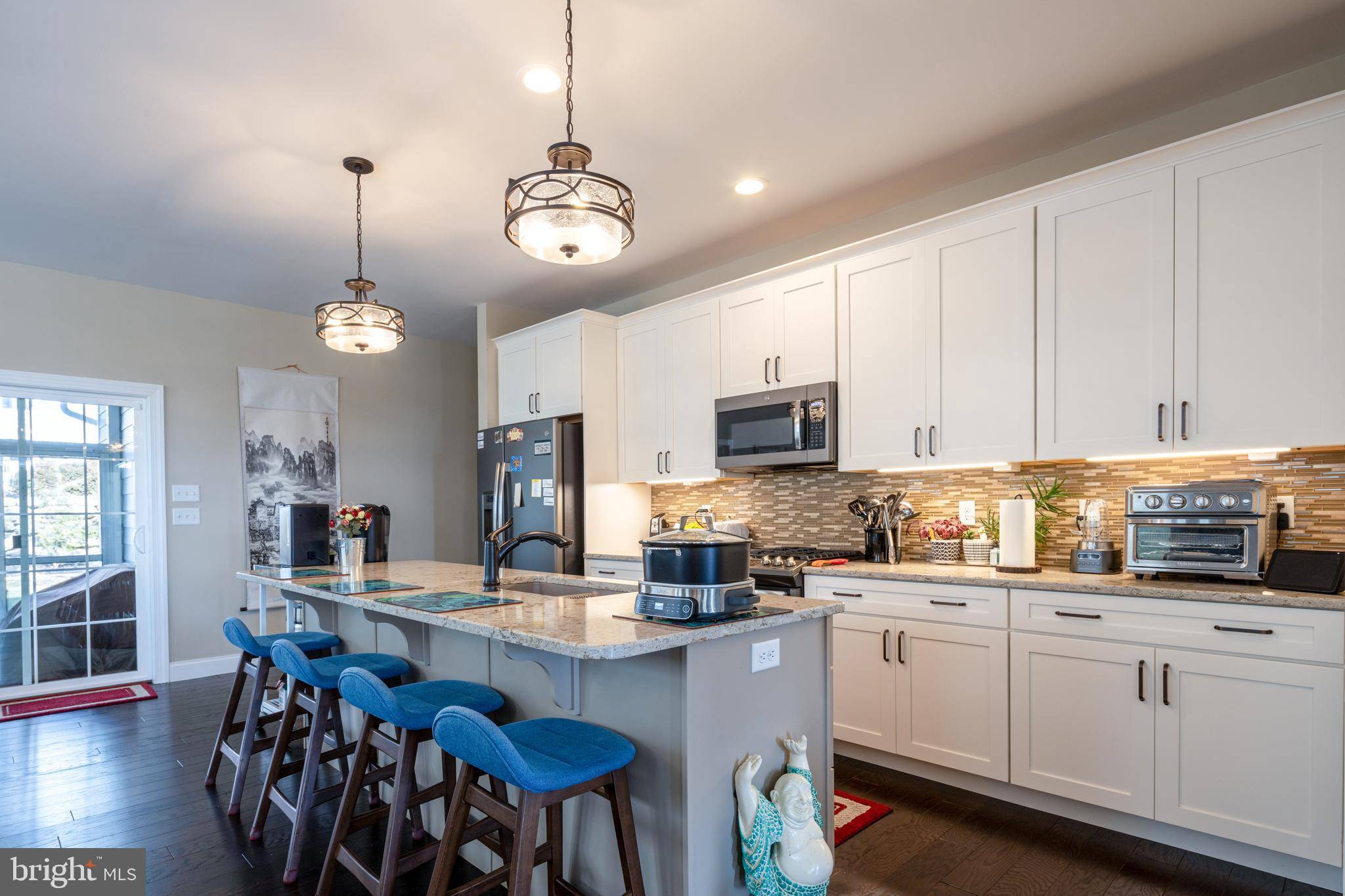 Ephrata, PA 17522,540 CONSTITUTION DR