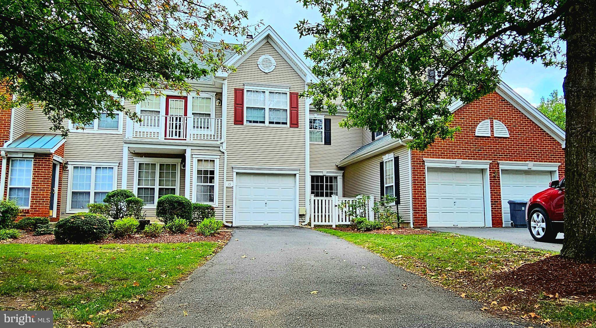 Pennington, NJ 08534,15 VOORHEES CT