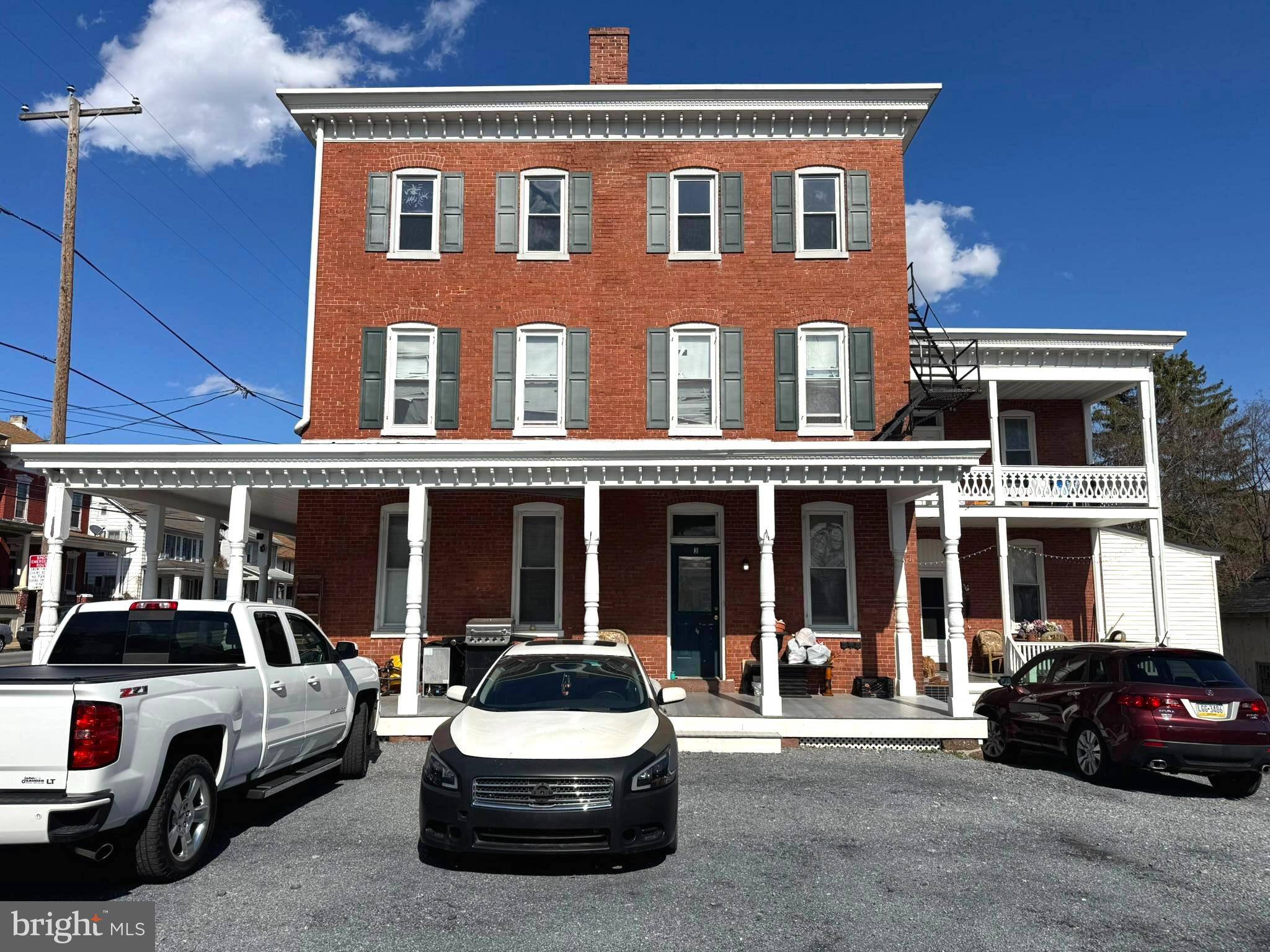 Adamstown, PA 19501,47 E MAIN ST