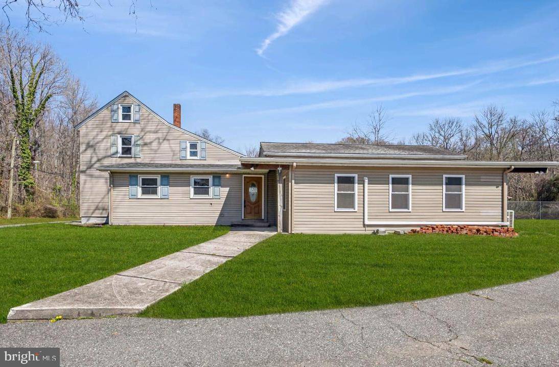 Pennsville, NJ 08070,211 FORT MOTT RD
