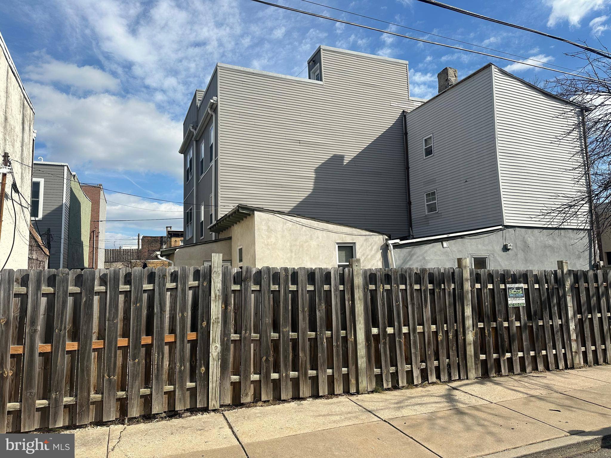 Philadelphia, PA 19125,2612 MEMPHIS ST