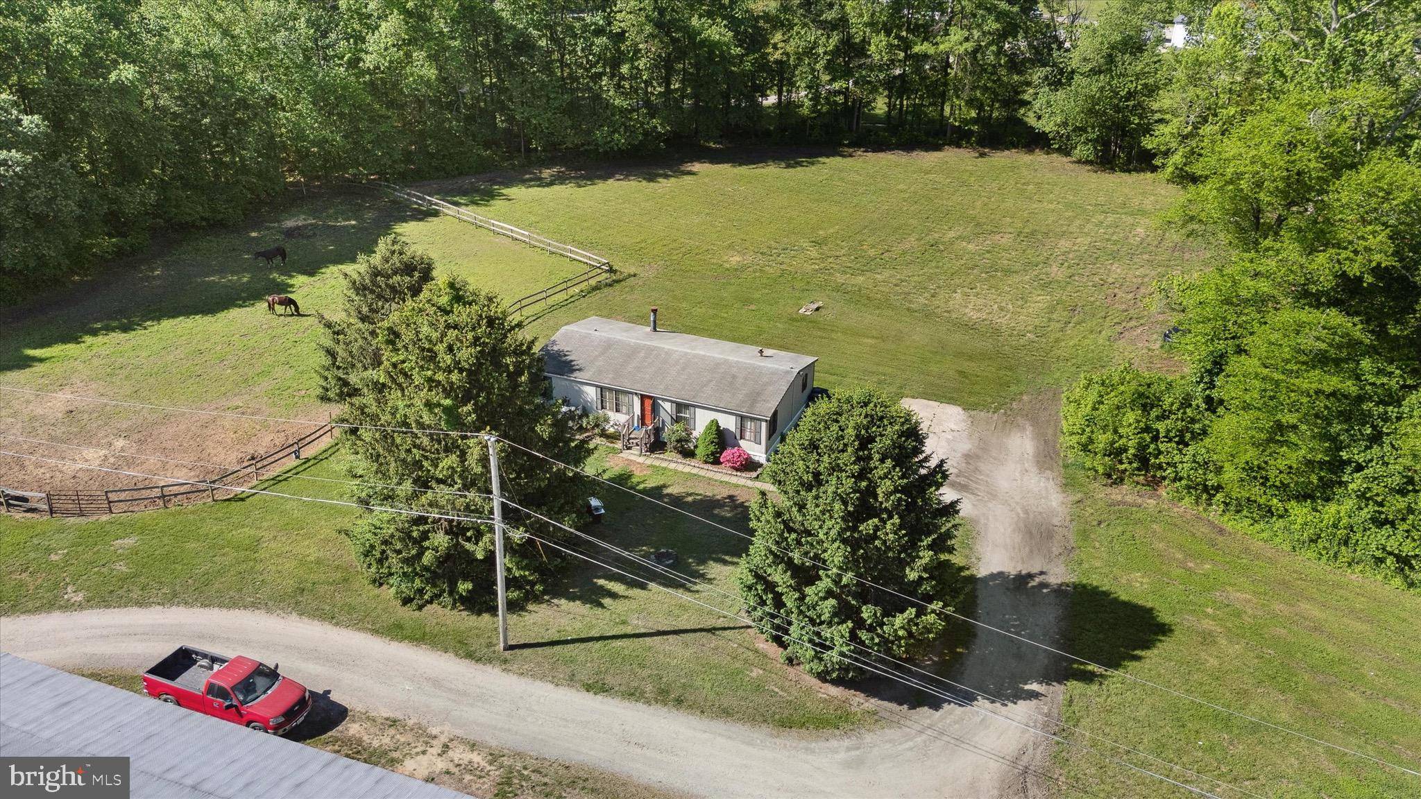 Townsend, DE 19734,197 PINE TREE RD