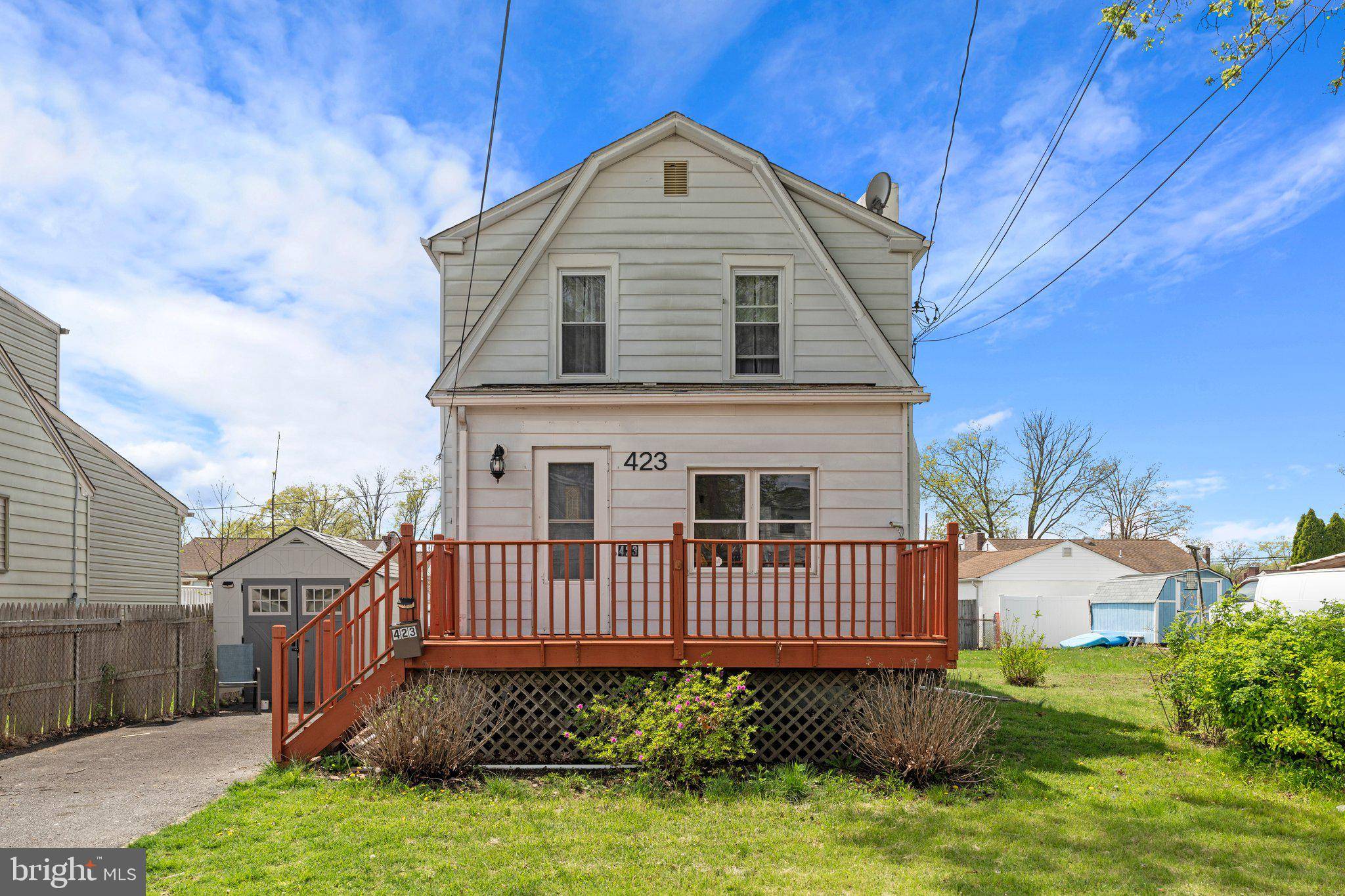 Folsom, PA 19033,423 SYCAMORE AVE