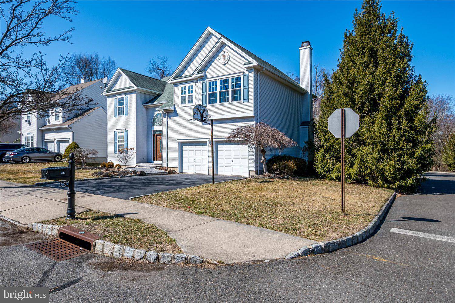 Princeton, NJ 08540,28 BLACKSTONE DR