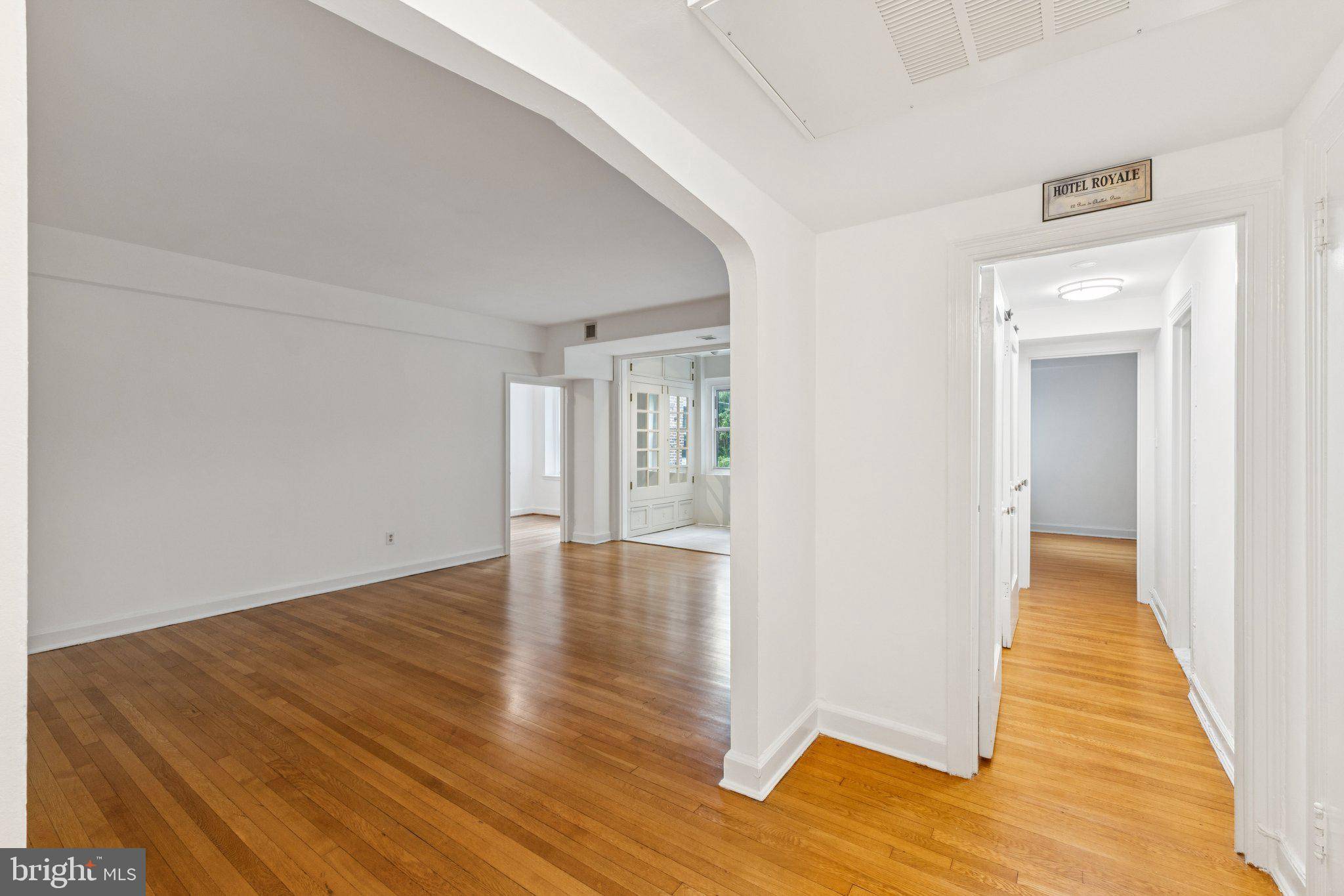 Washington, DC 20008,4707 CONNECTICUT AVE NW #211-213