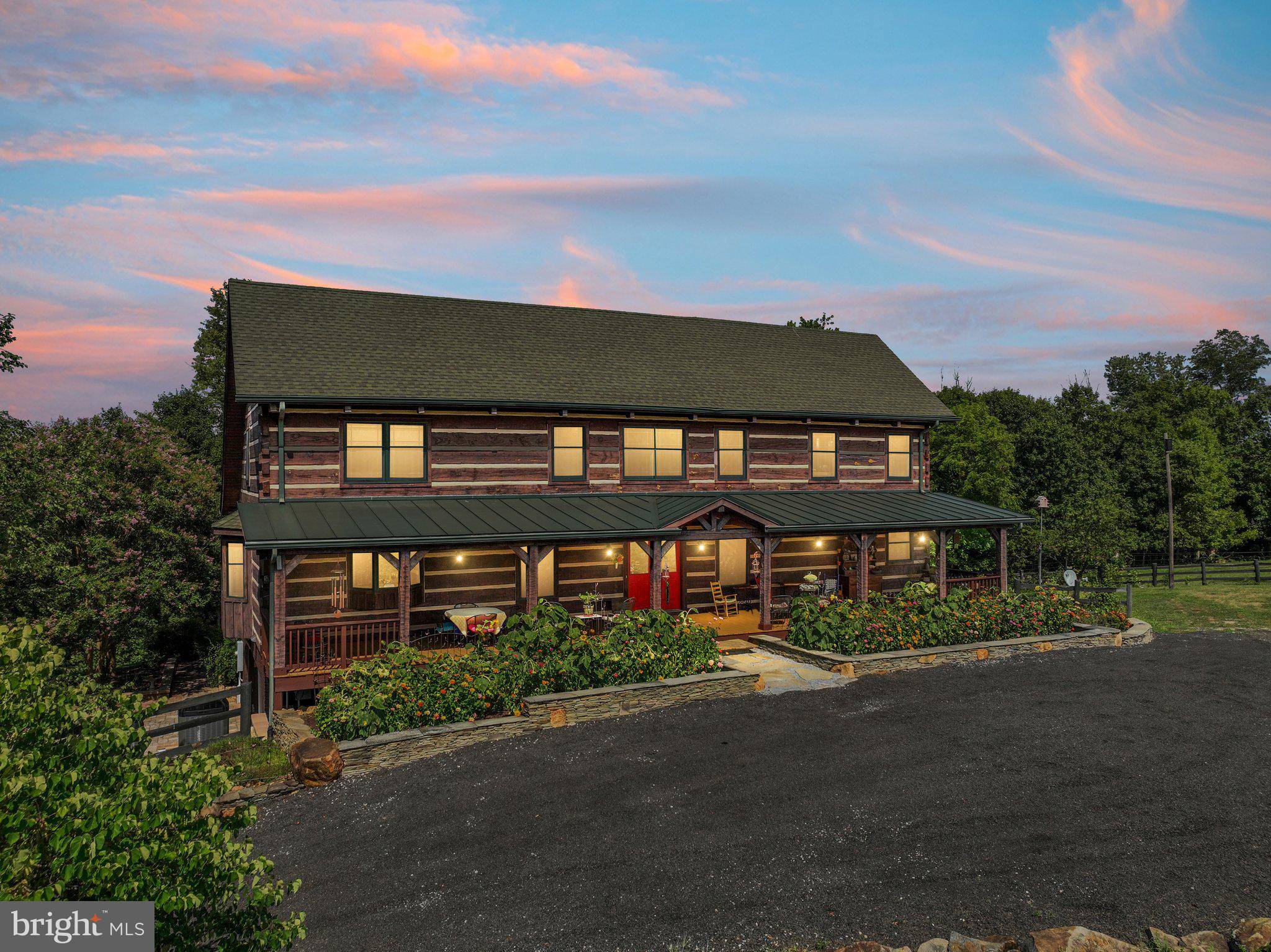 Lovettsville, VA 20180,11407 OLDE STONE LN