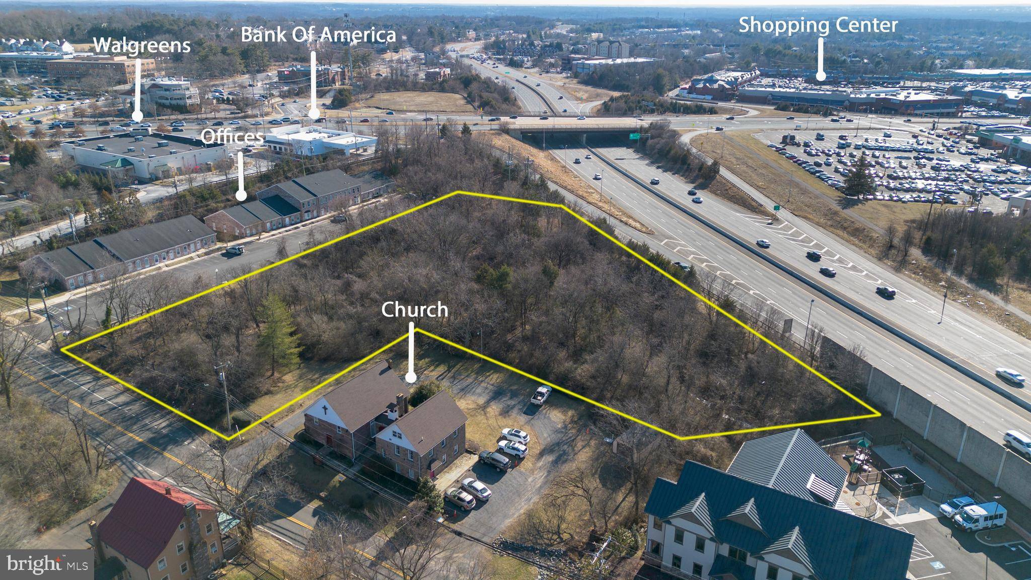 Centreville, VA 20120,13933-13937 BRADDOCK RD