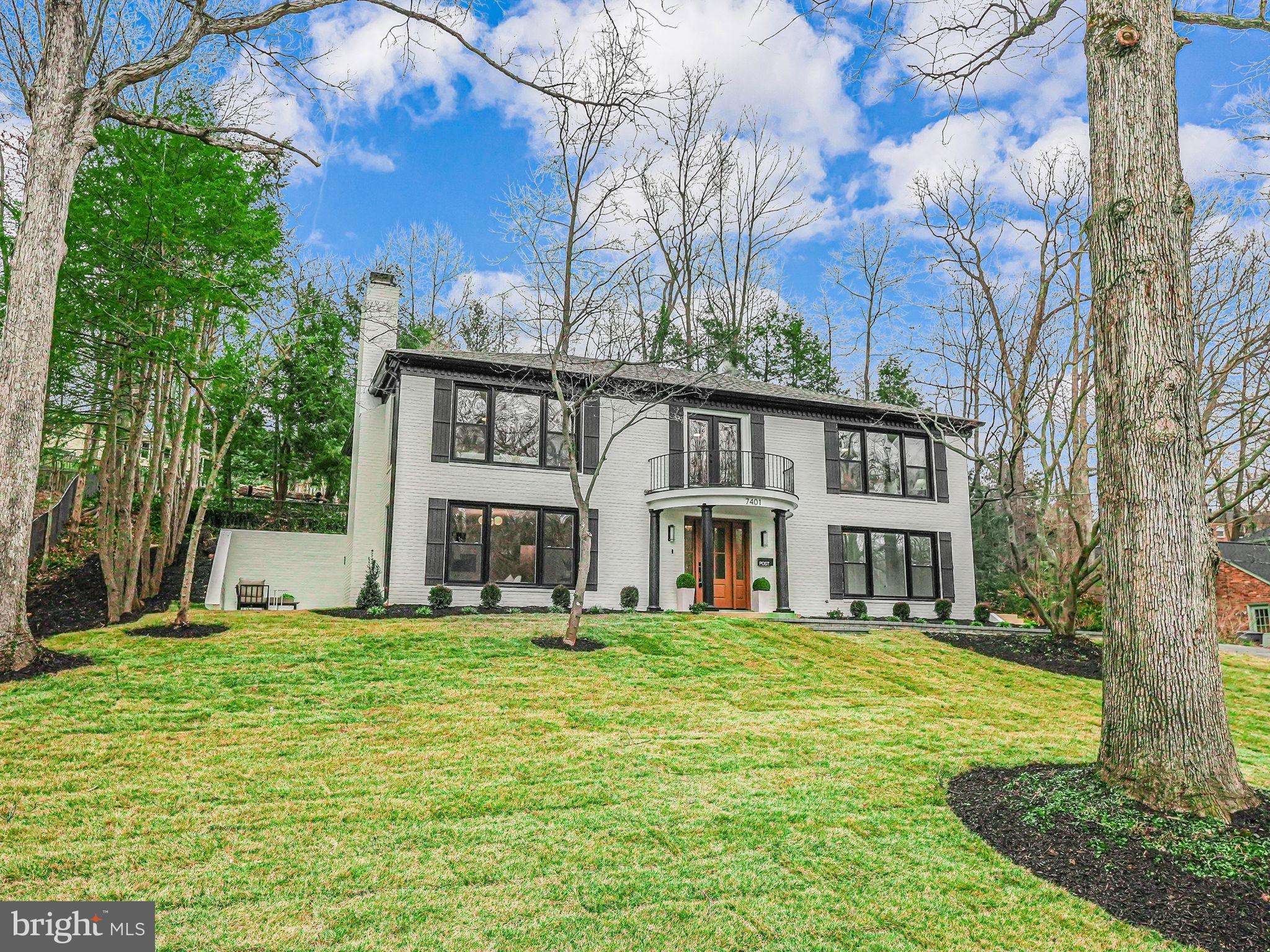 Alexandria, VA 22307,7401 FORT HUNT RD