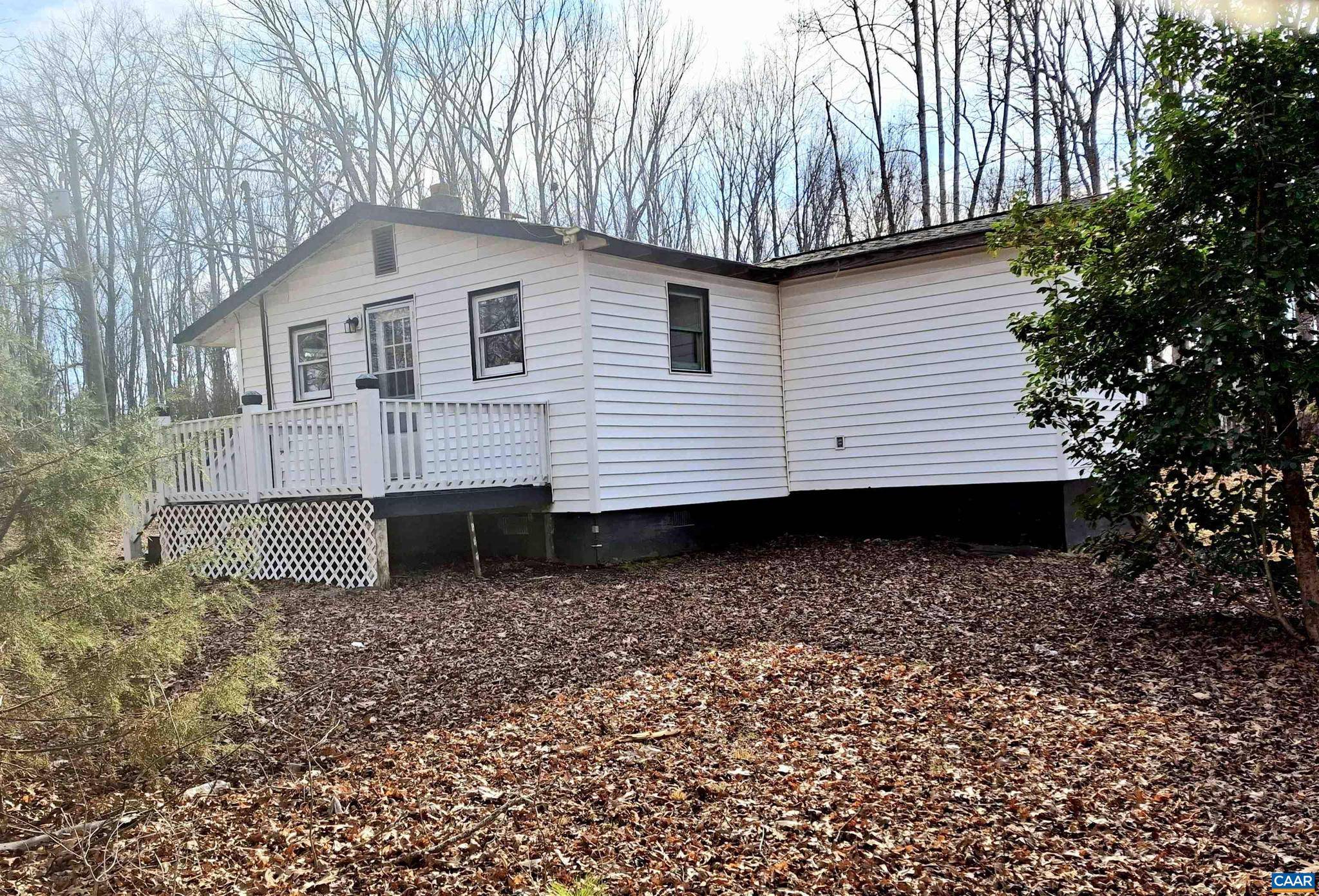 Louisa, VA 23093,324 WOODLAND DR