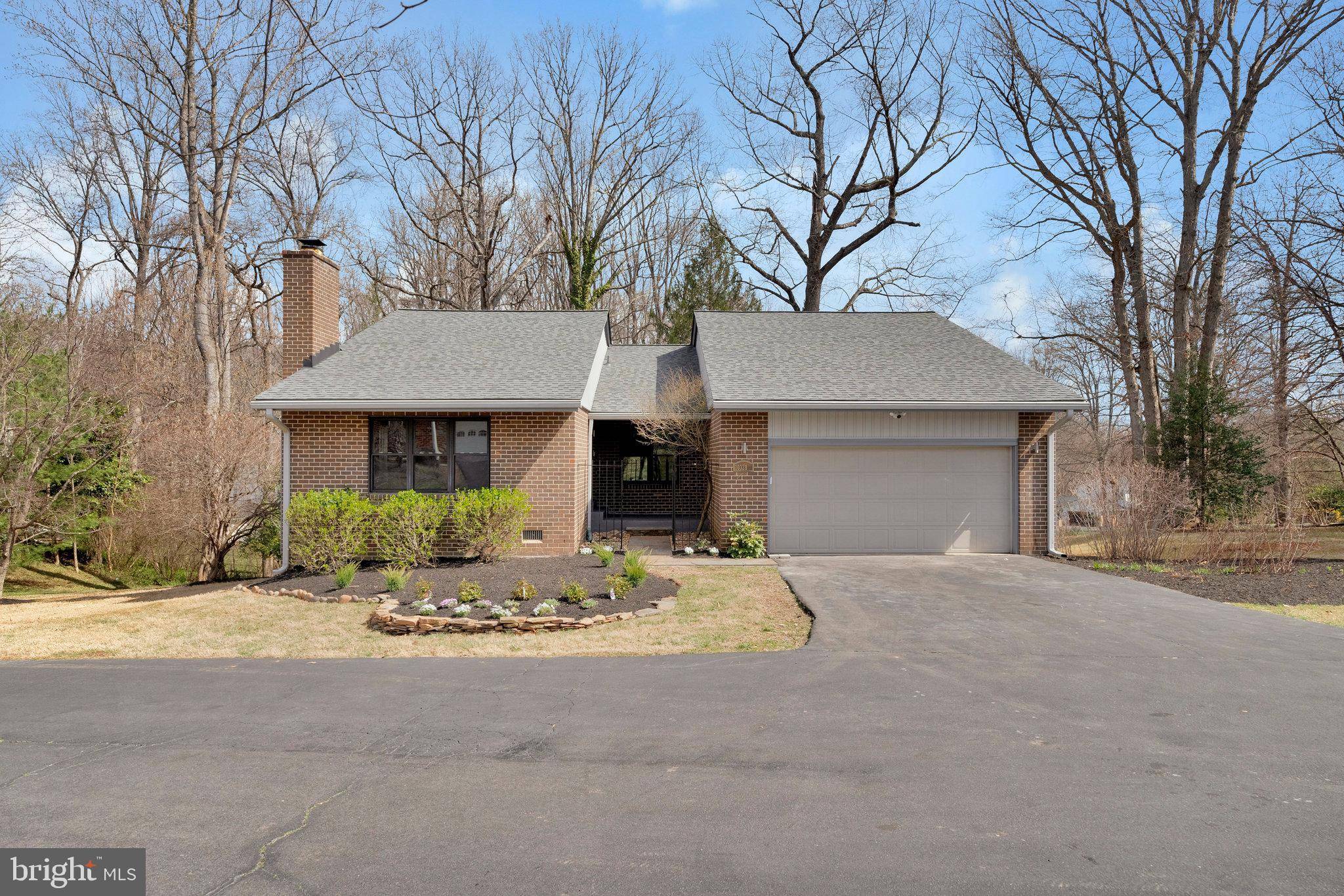 Great Falls, VA 22066,10328 ECLIPSE LN
