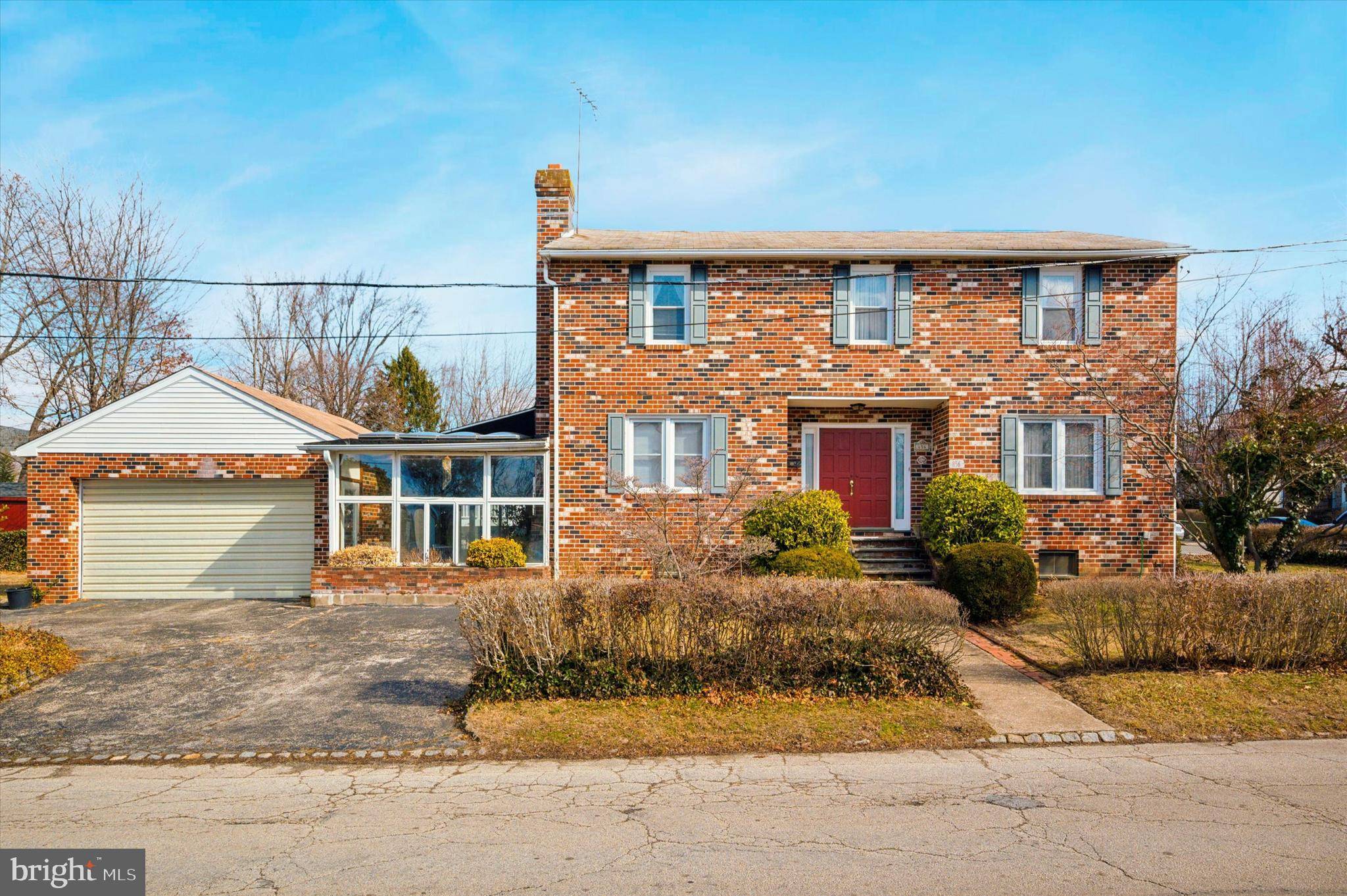 Bryn Mawr, PA 19010,856 MARTIN AVE