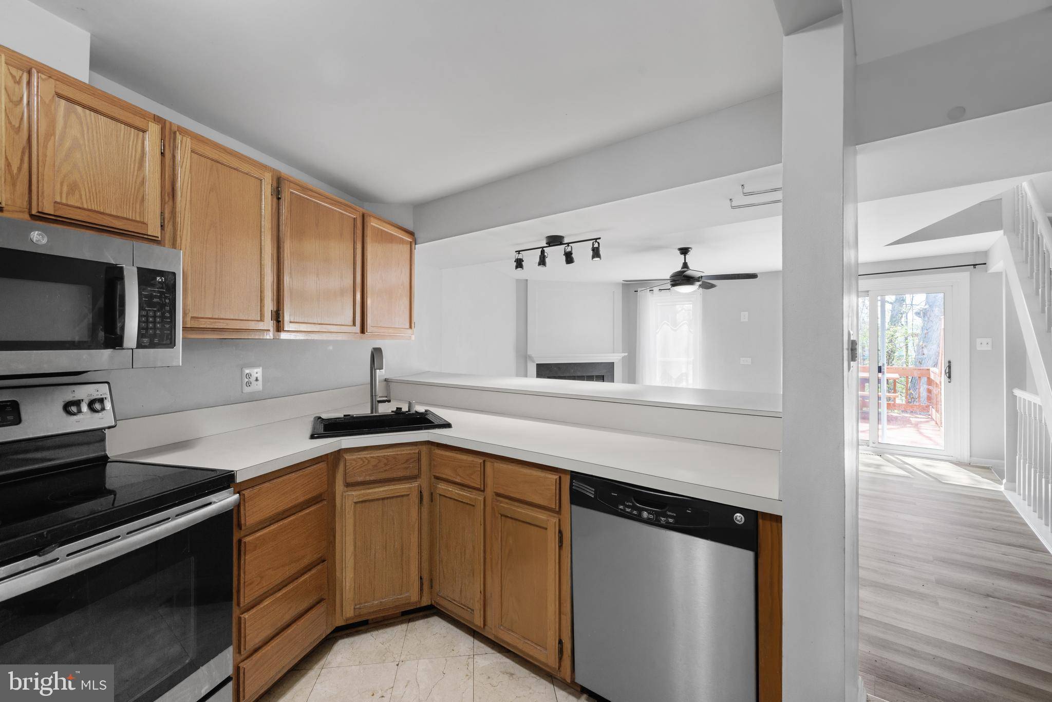 Reston, VA 20194,1729 QUIETREE DR