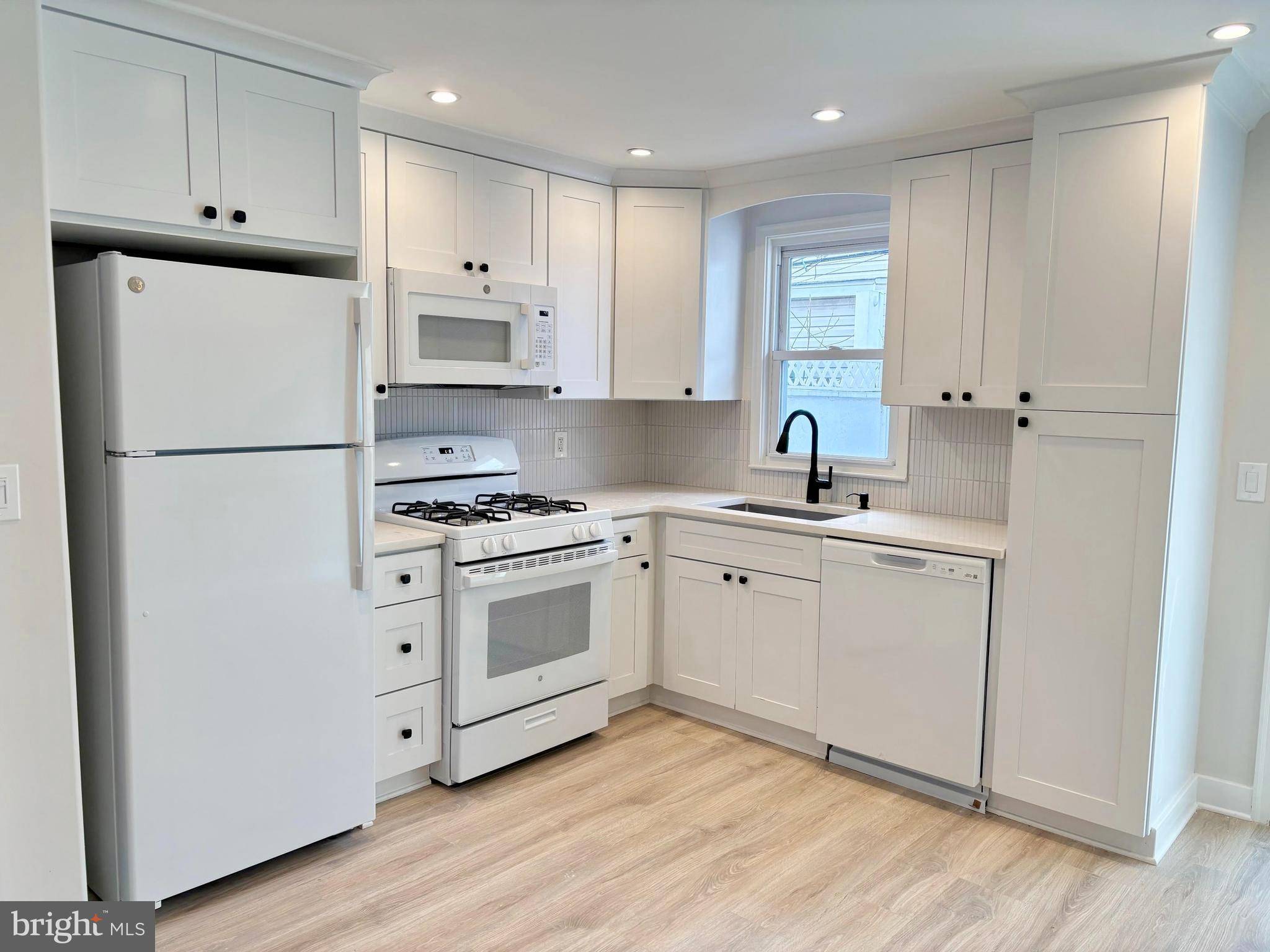 Philadelphia, PA 19146,1264 S NEWKIRK ST