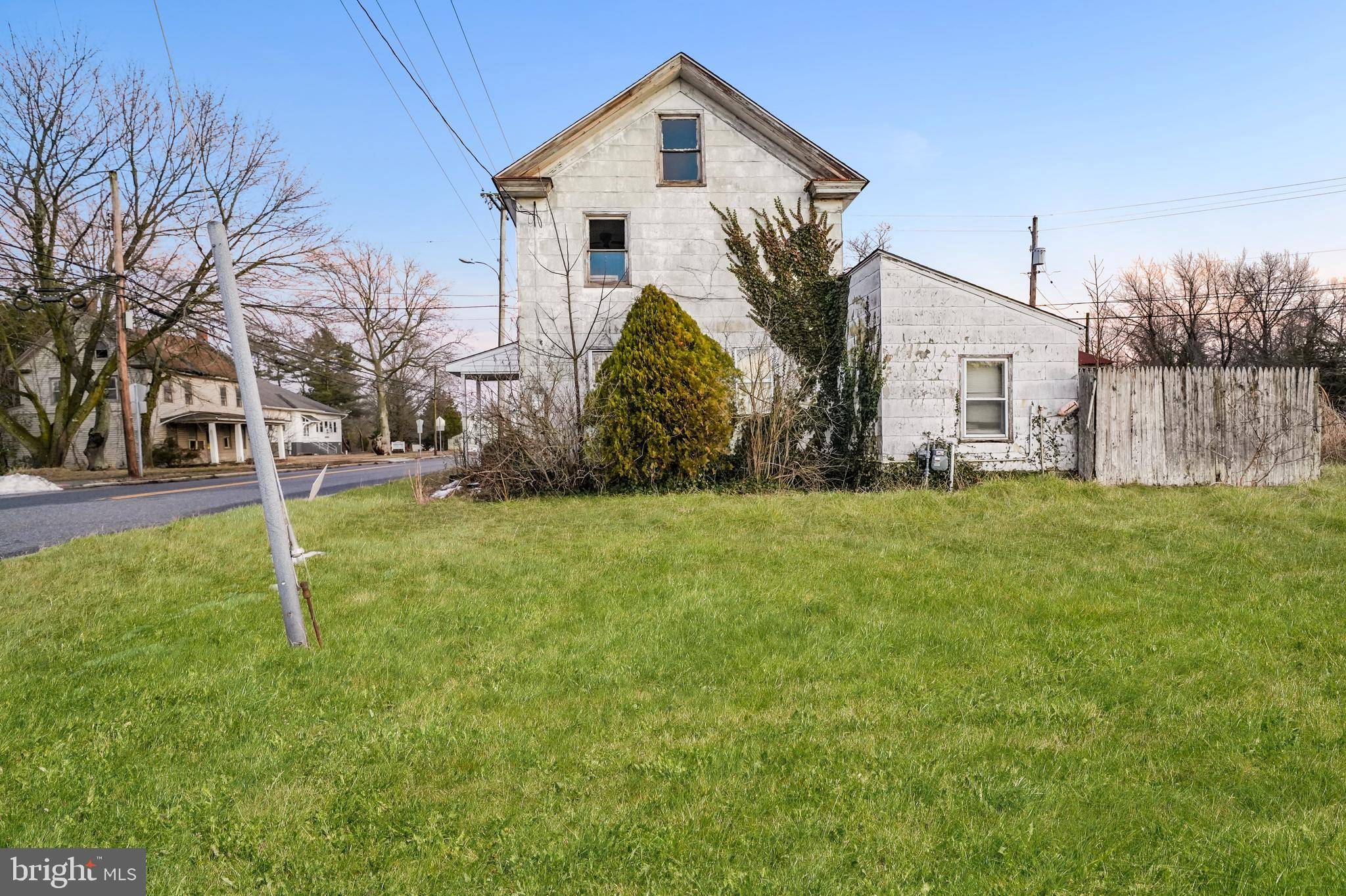 Newport, NJ 08345,898 MAIN ST
