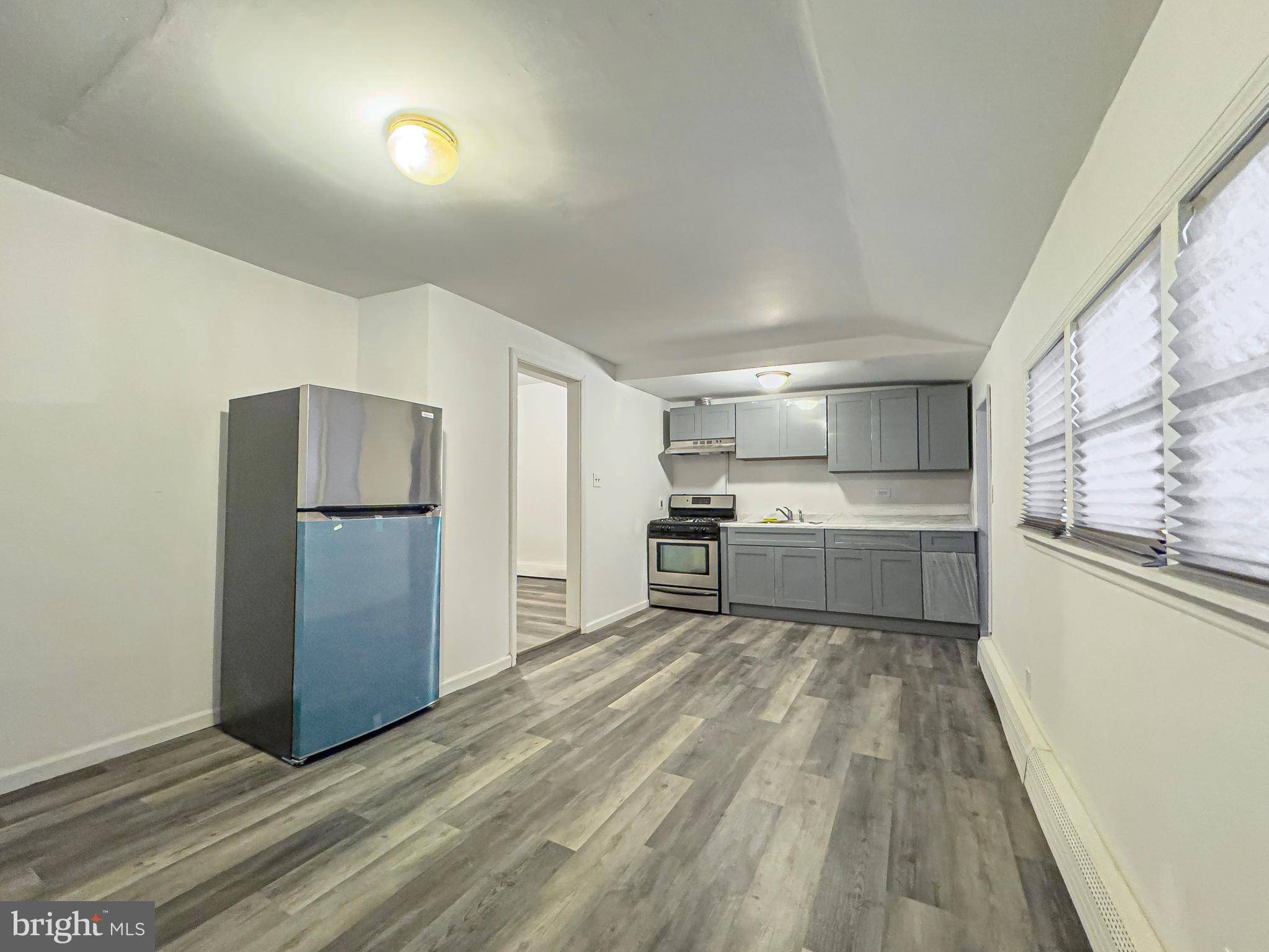 Laurel Springs, NJ 08021,38 BROADWAY #A