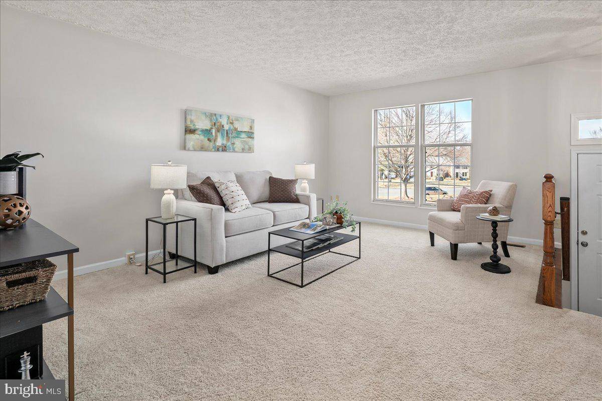 Fairfax, VA 22033,13341 BURKITTS RD