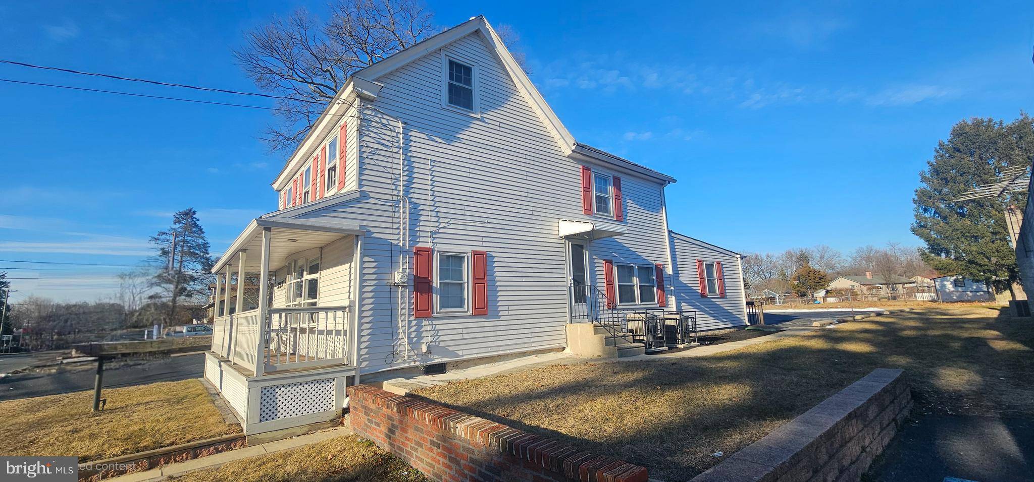 Laurel Springs, NJ 08021,513 N WHITE HORSE PIKE
