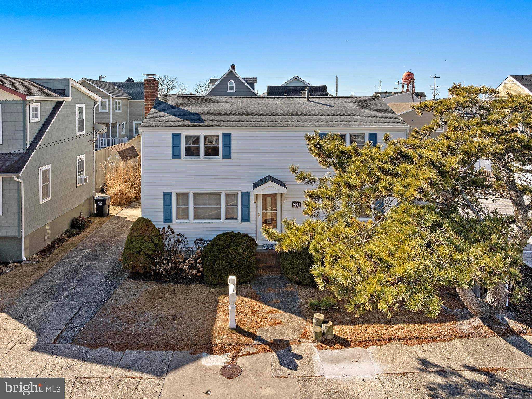Beach Haven, NJ 08008,222 FOURTH ST