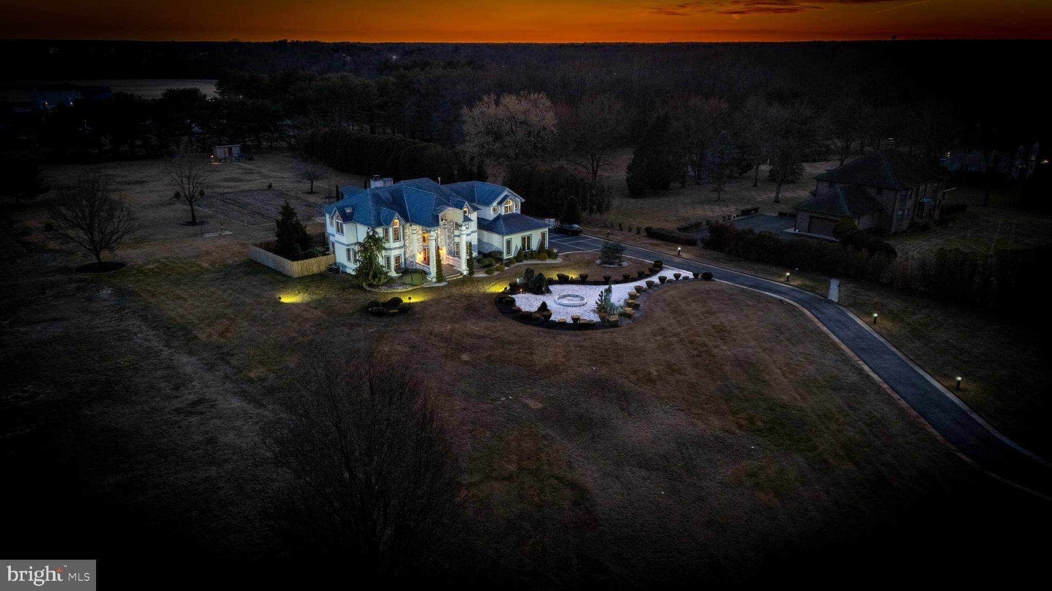 Vineland, NJ 08361,4491 E CHESTNUT AVE