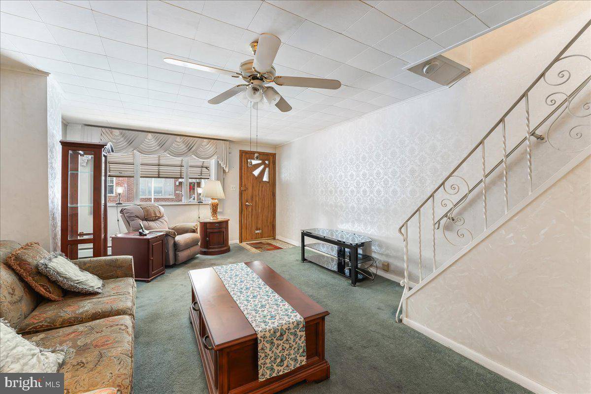 Philadelphia, PA 19148,2551 S SARTAIN ST