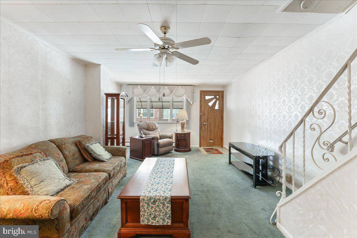 Philadelphia, PA 19148,2551 S SARTAIN ST