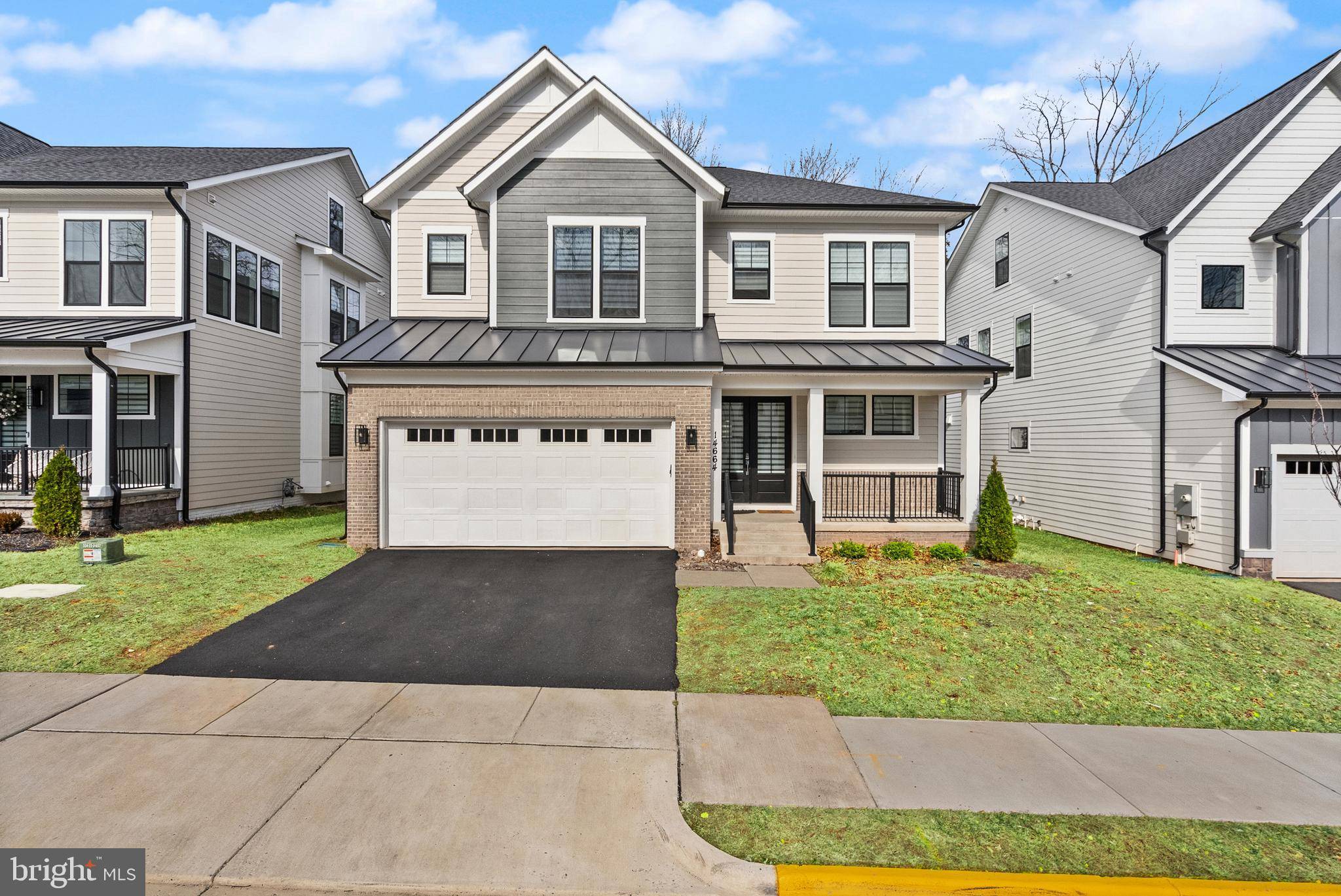 Centreville, VA 20120,14664 BATTERY RIDGE LN