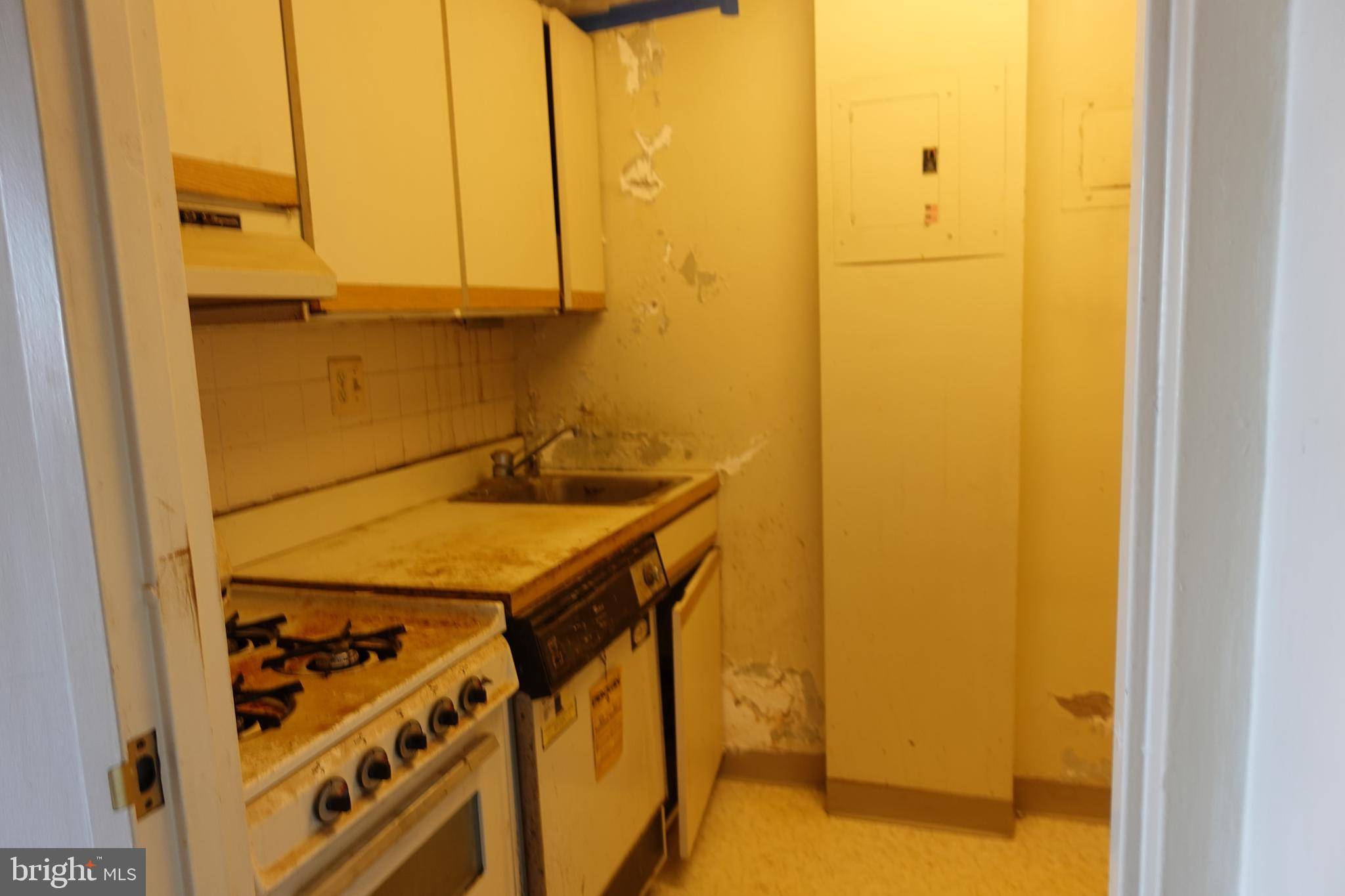 Arlington, VA 22209,1021 ARLINGTON BLVD #1029