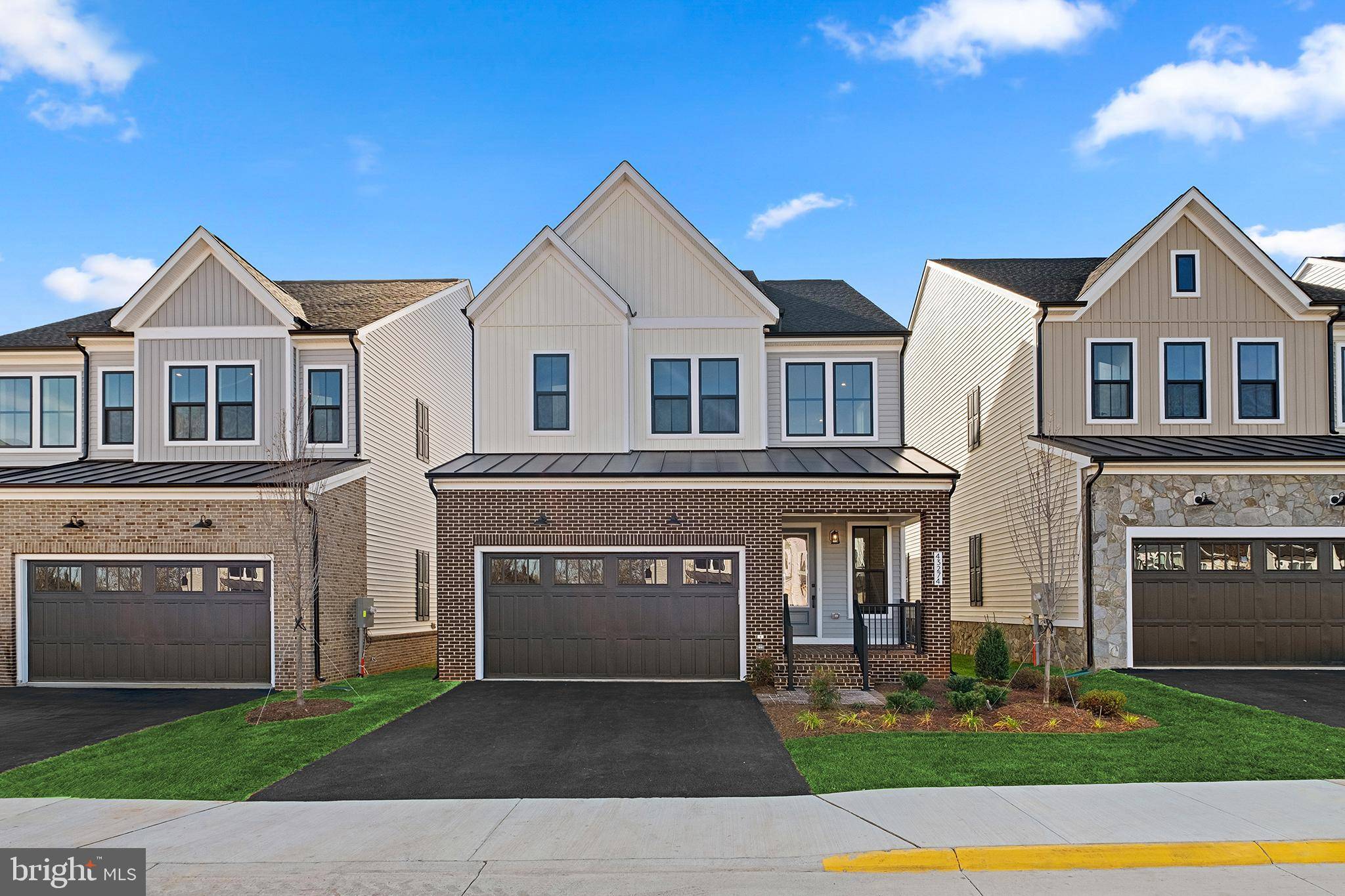 Ashburn, VA 20148,43274 GREELEY SQ