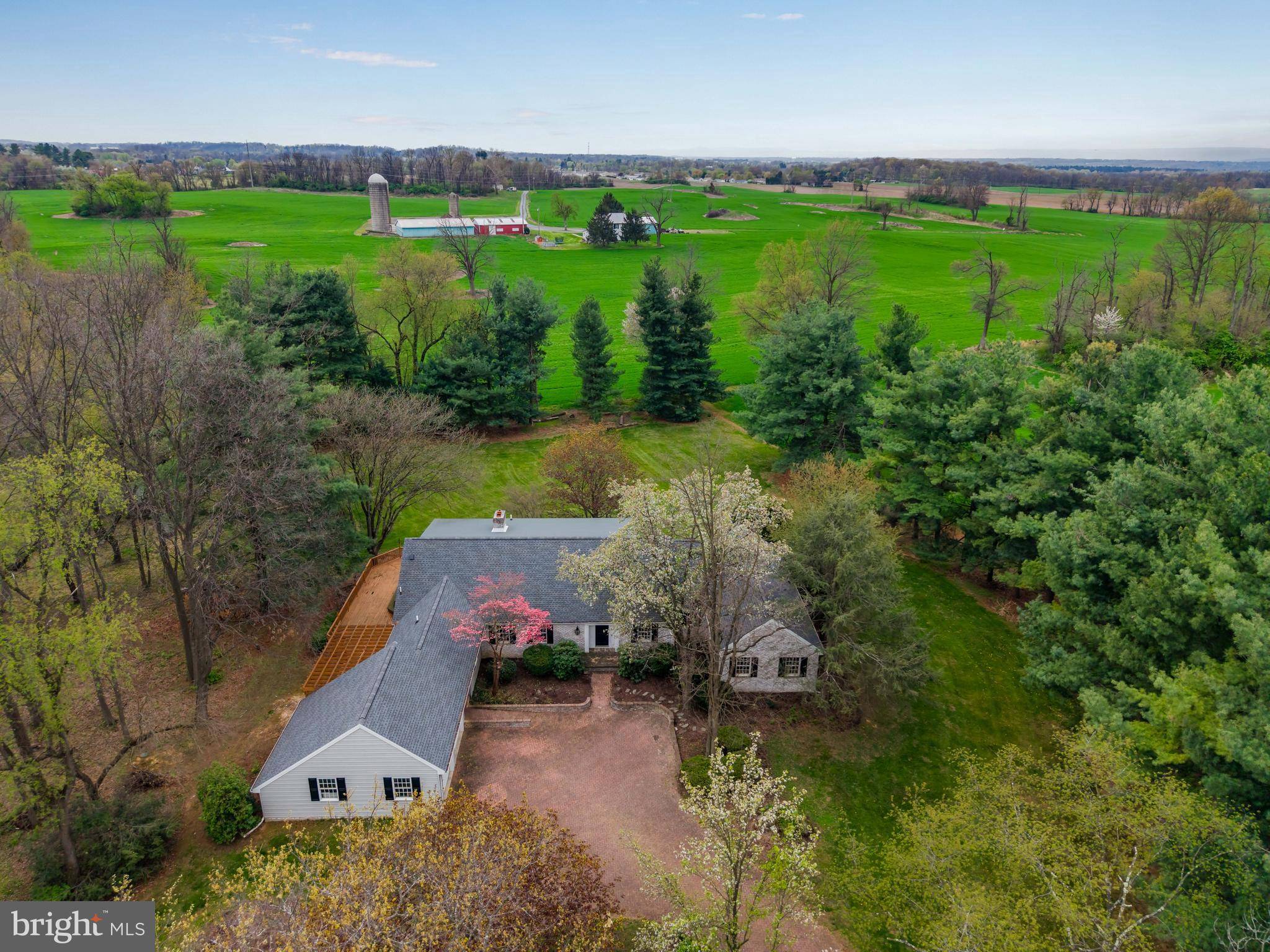 Chambersburg, PA 17201,1570 WALKER ROAD