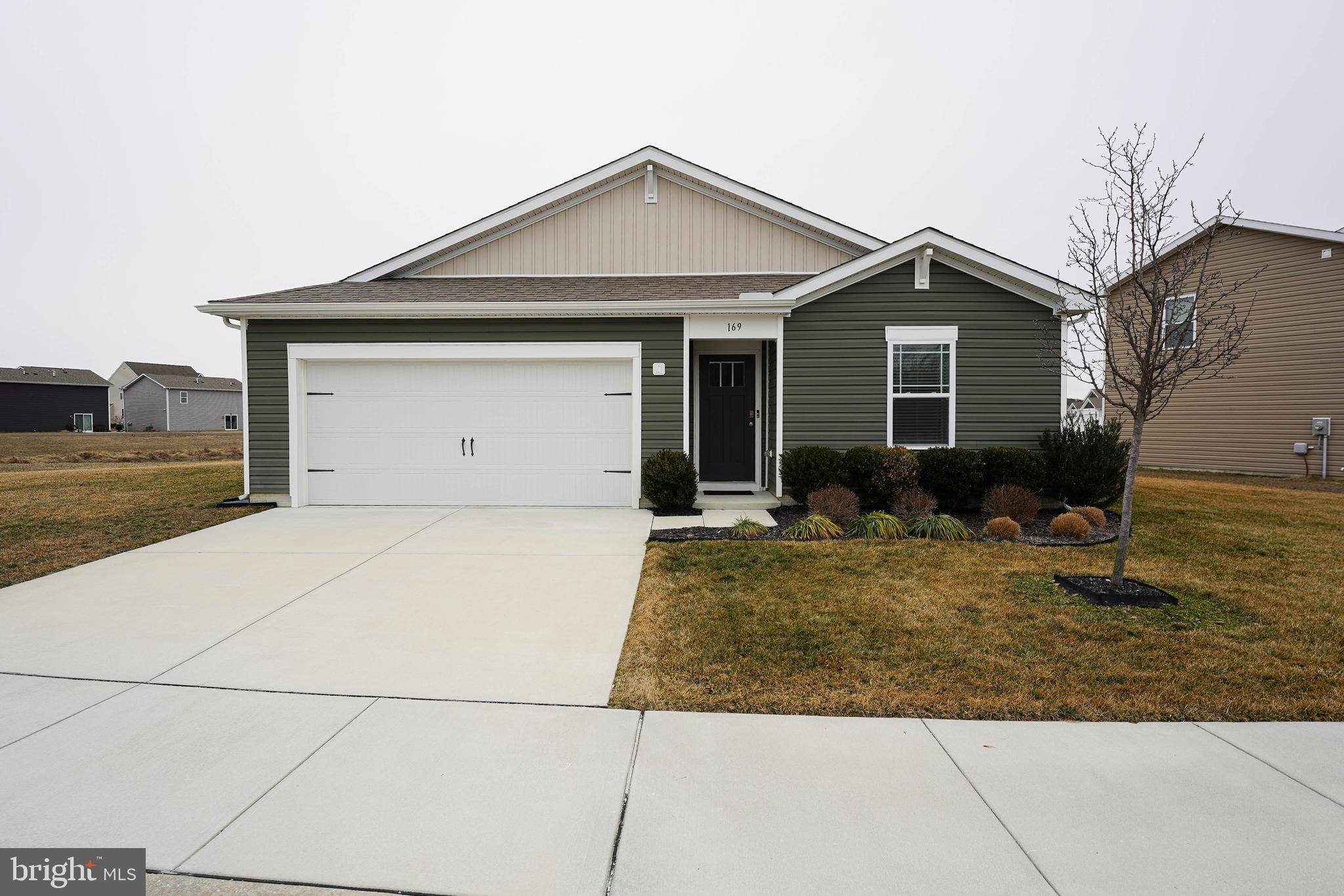 Seaford, DE 19973,169 POND VIEW LN