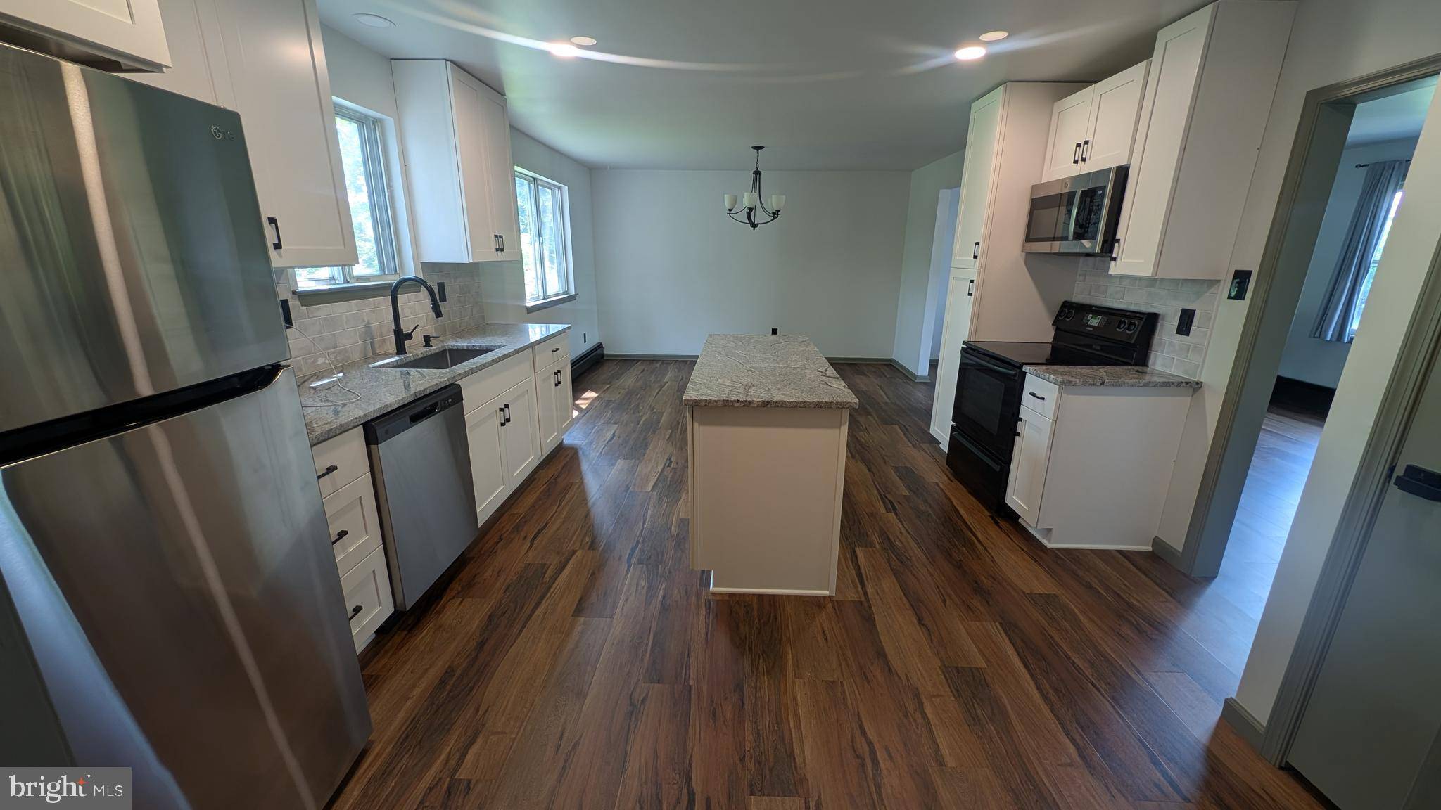 Gilbertsville, PA 19525,86 WREN RD