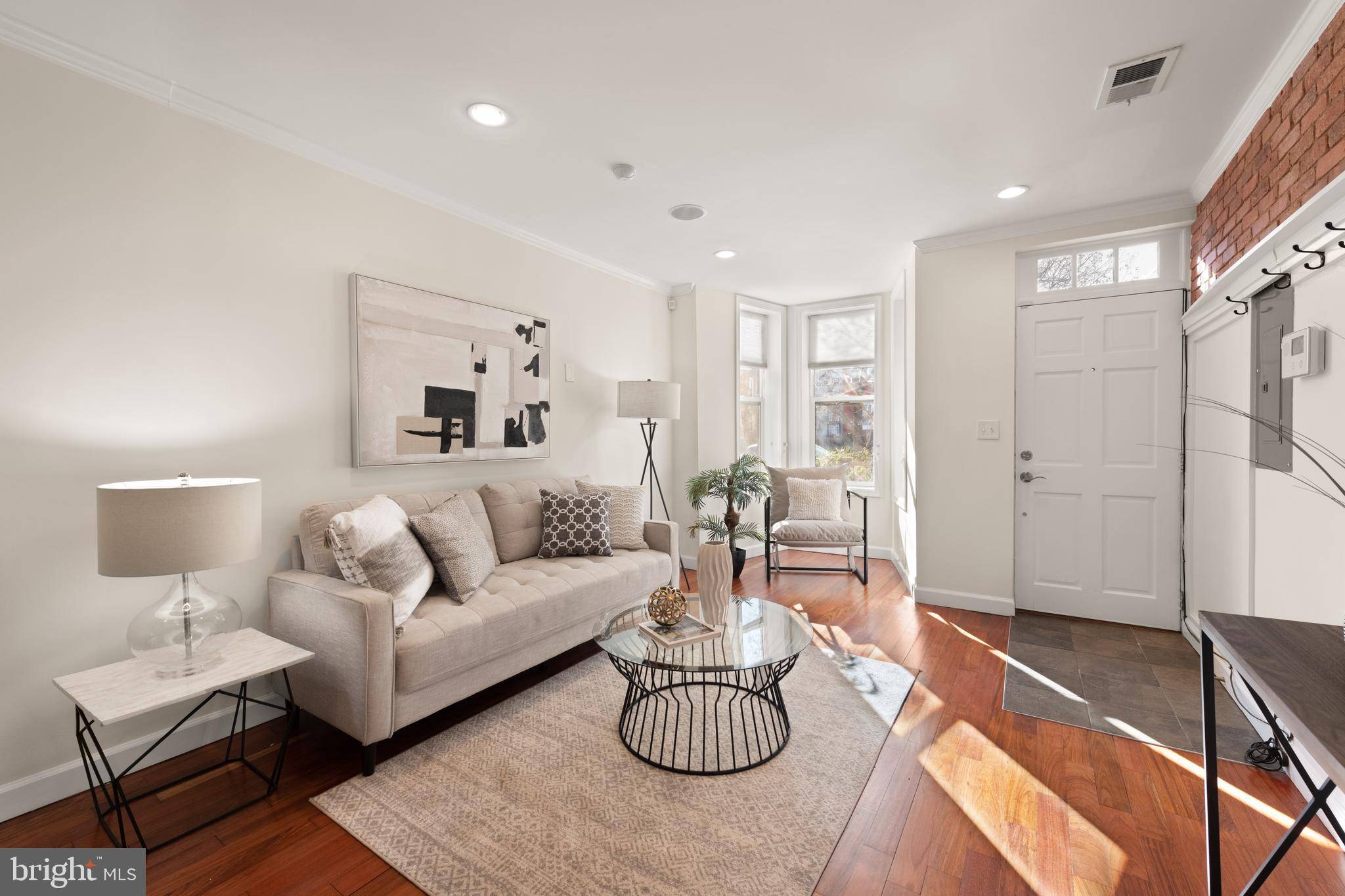 Washington, DC 20002,823 12TH ST NE