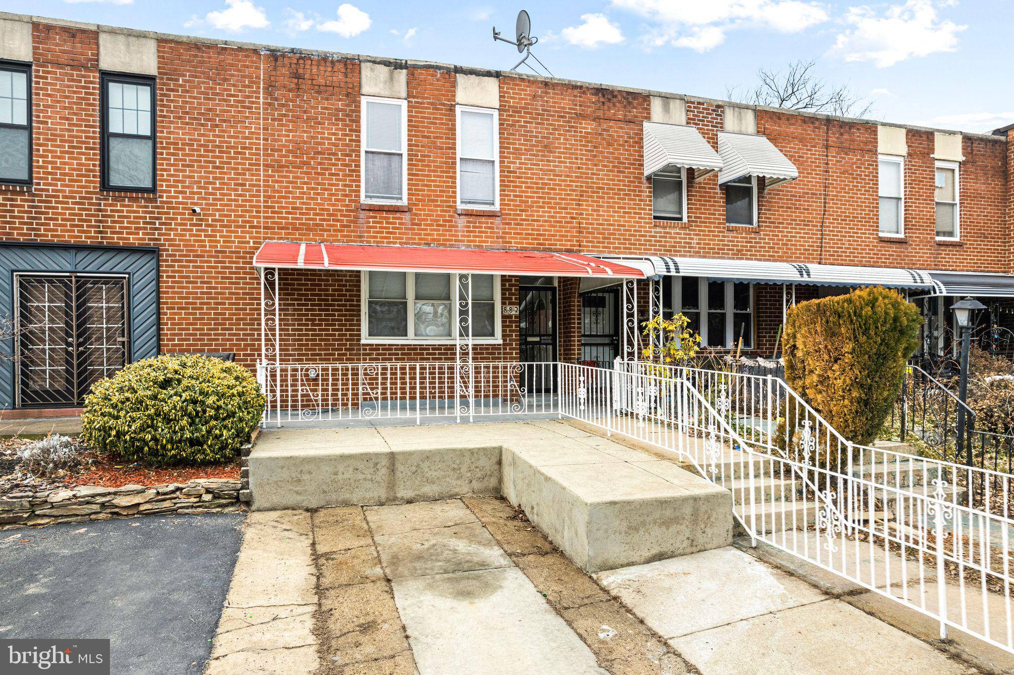 Philadelphia, PA 19139,882 N 48TH ST