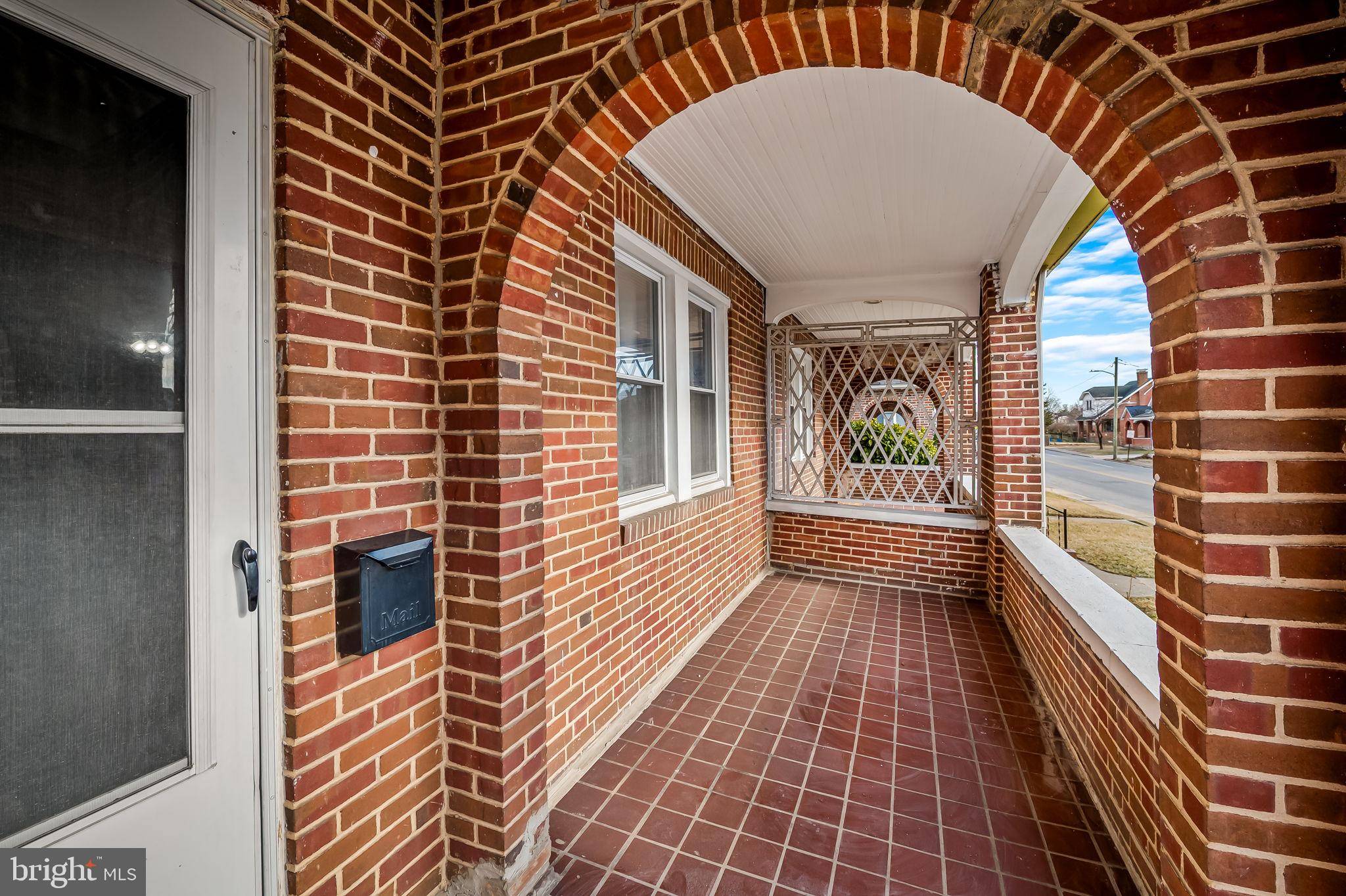Baltimore, MD 21214,2908 E COLD SPRING LN