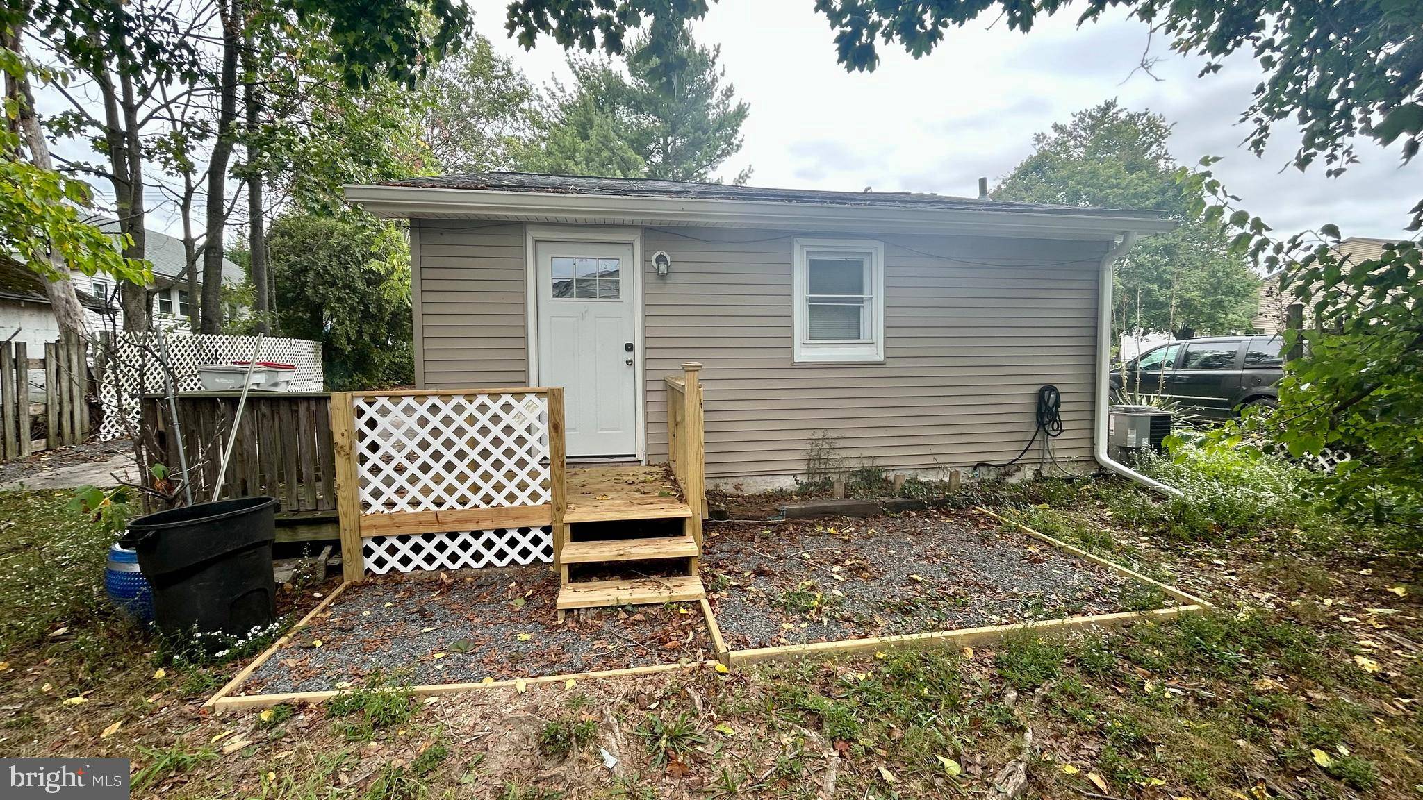 Vineland, NJ 08360,317 OXFORD ST