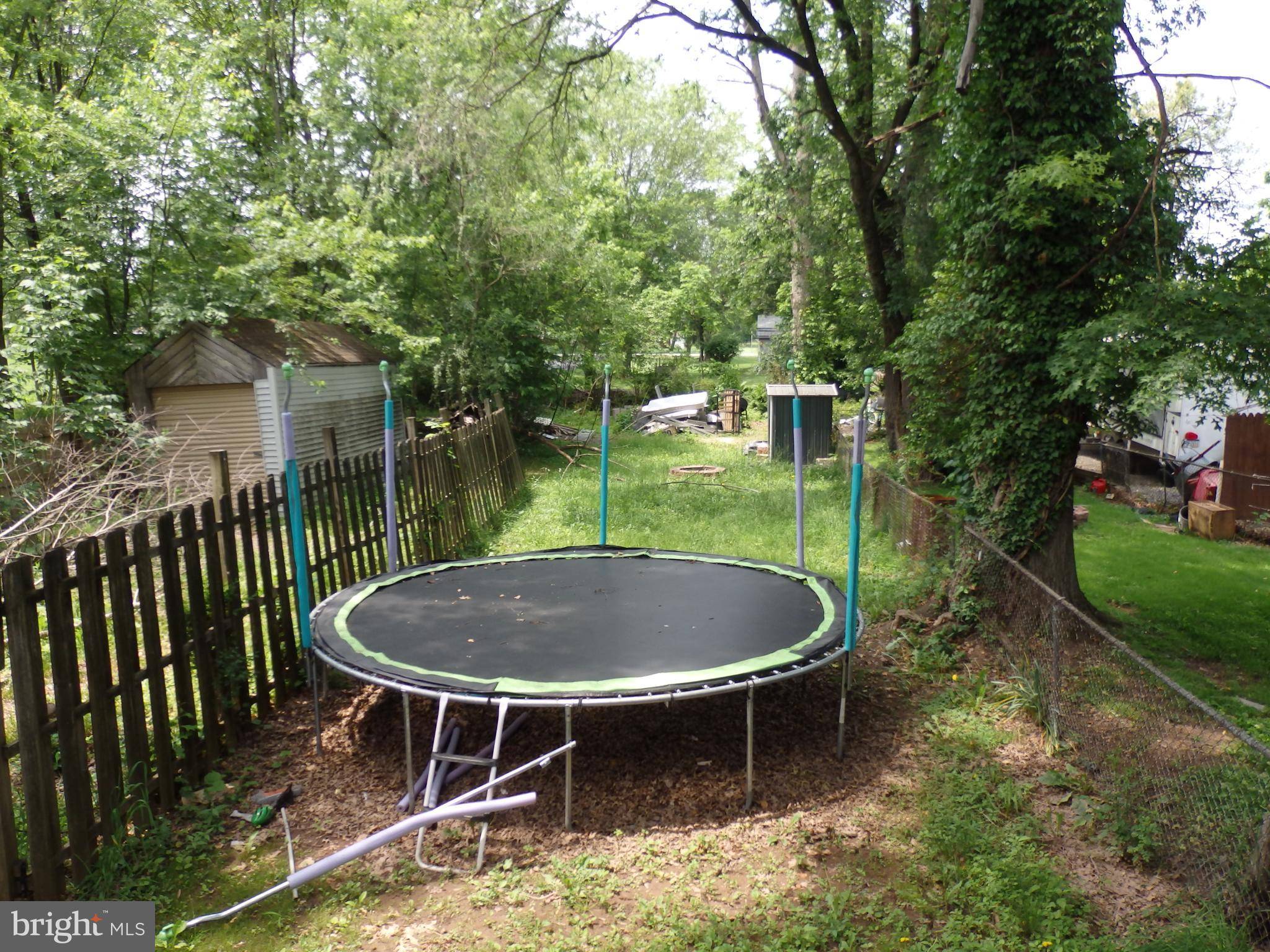 Pennsburg, PA 18073,517 W 5TH ST