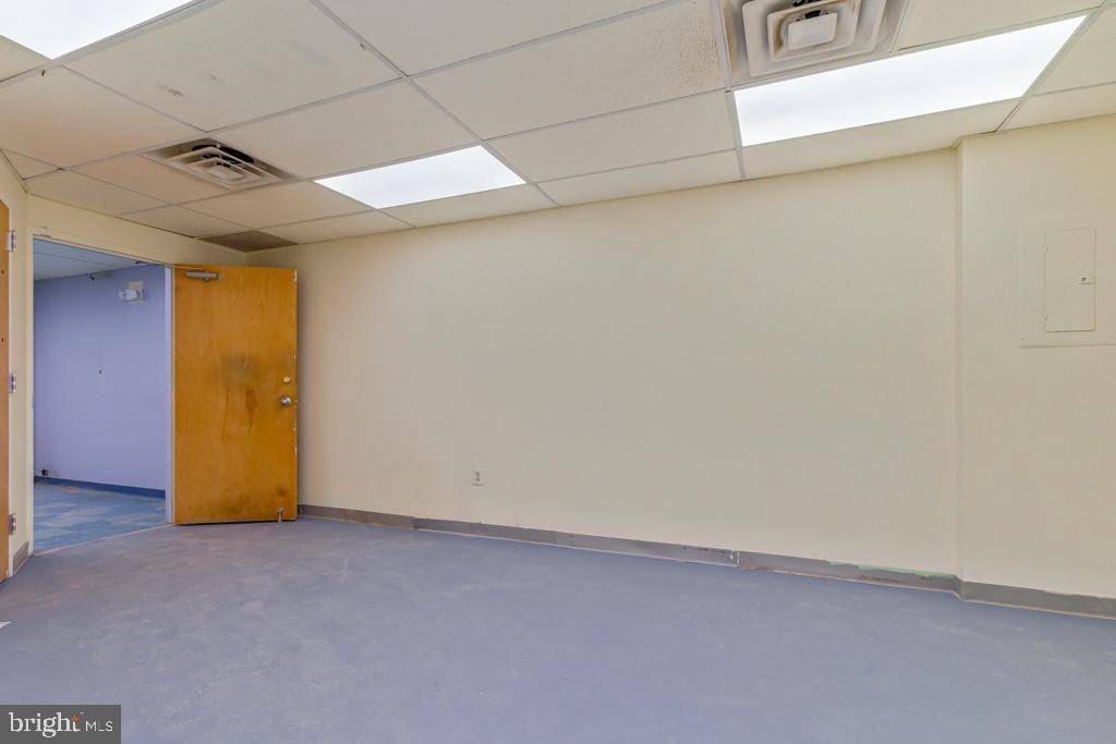 West Deptford, NJ 08066,1595 IMPERIAL WAY UNIT 104