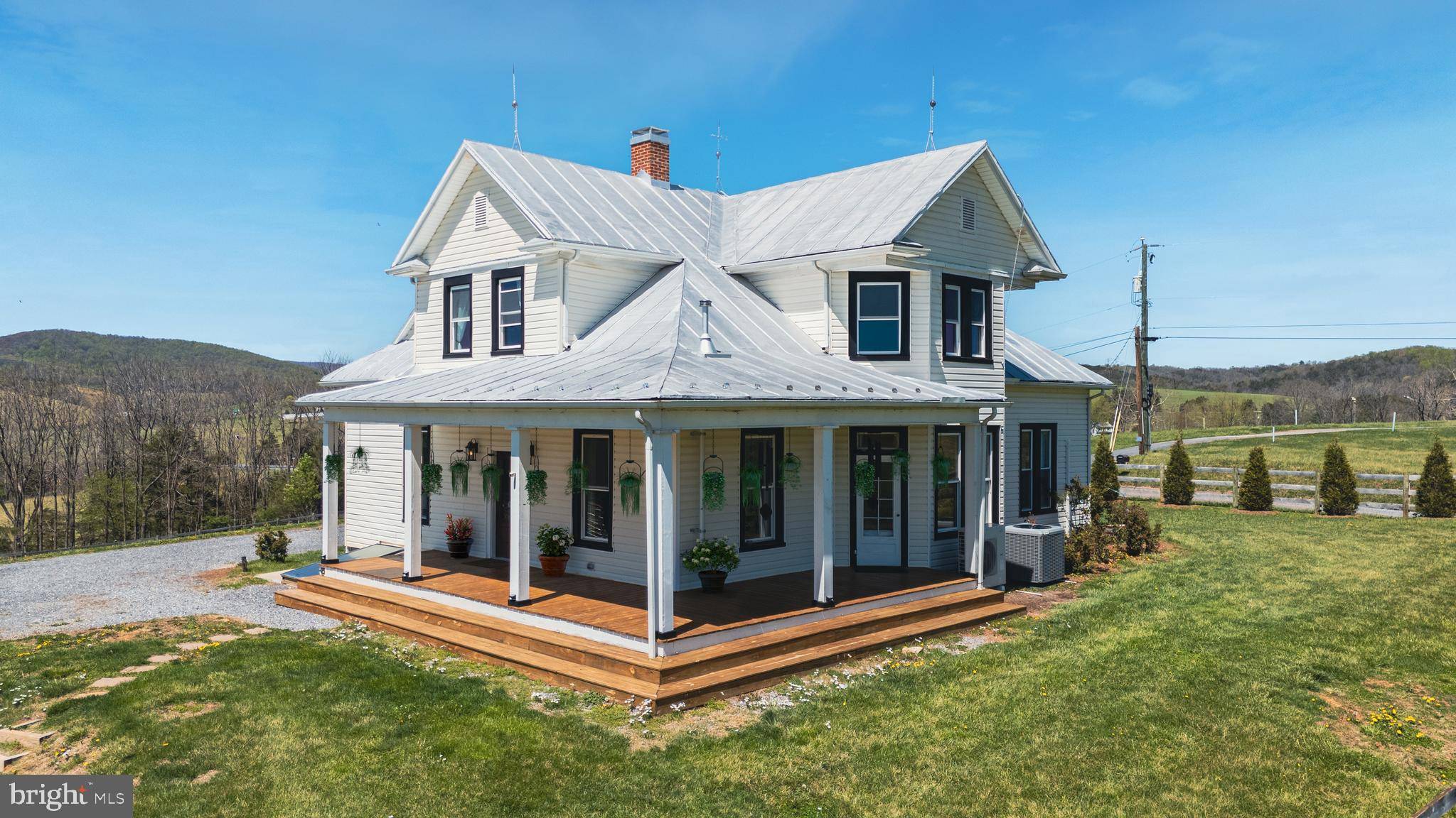 Raphine, VA 24472,374 FINLEY ROAD