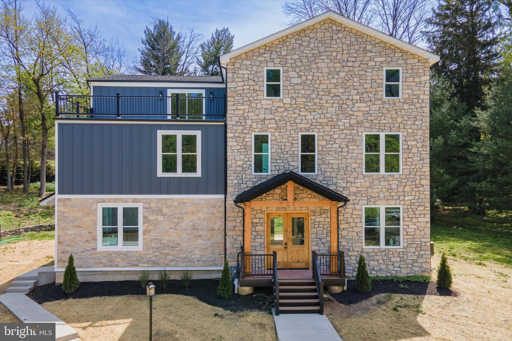 Villanova, PA 19085,1901 W MONTGOMERY AVE