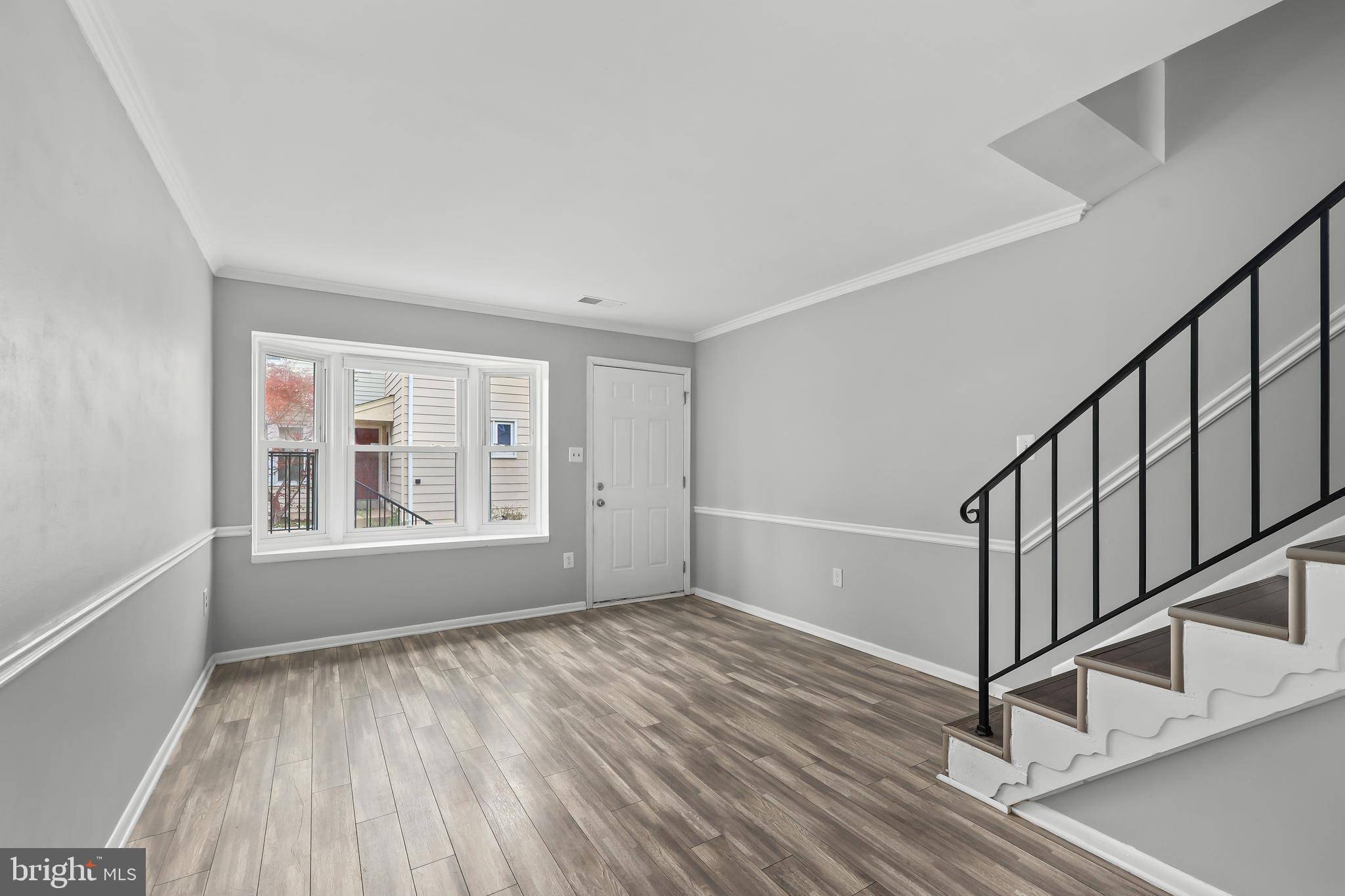 Chantilly, VA 20151,13842 BEAUJOLAIS CT
