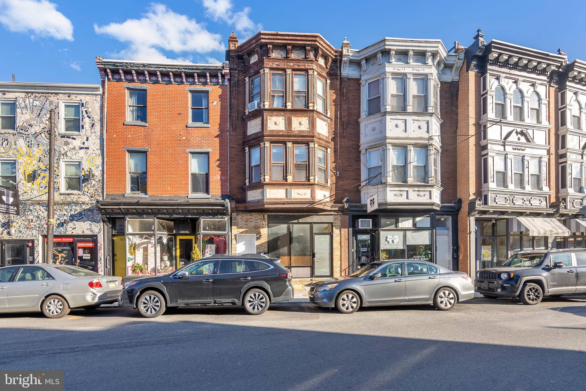 Philadelphia, PA 19147,709 E PASSYUNK AVE