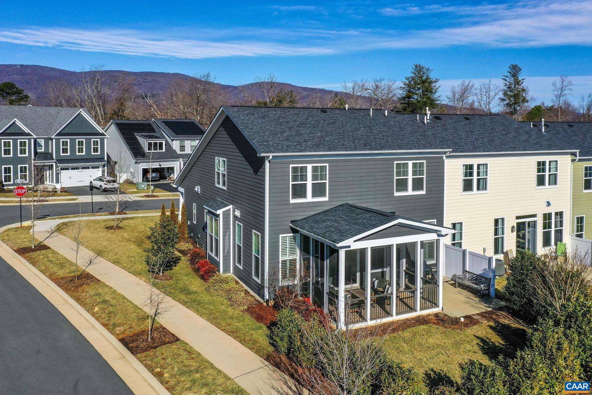 Crozet, VA 22932,383 CLAIBOURNE RD