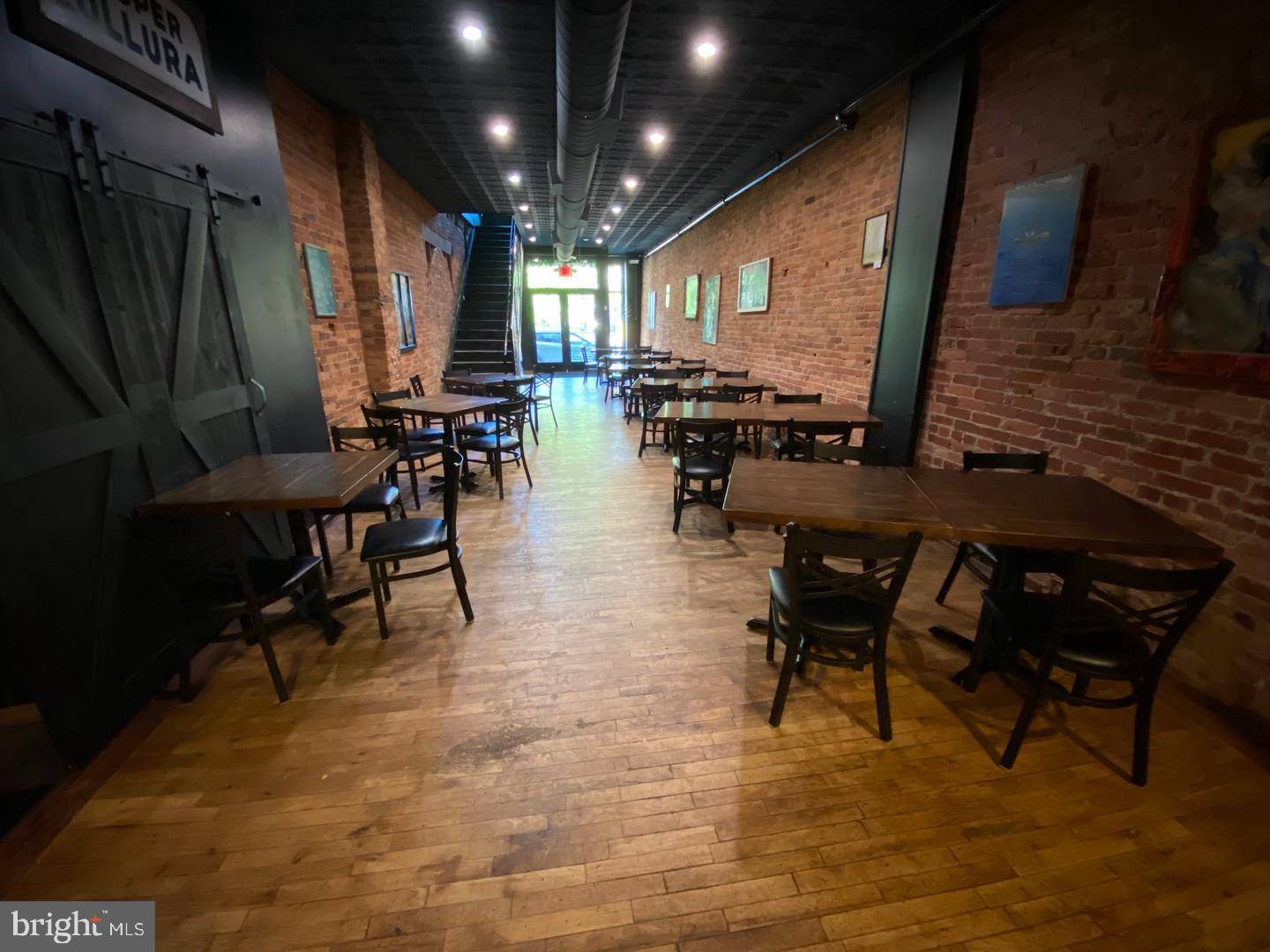 Pottsville, PA 17901,114-118 N CENTRE ST
