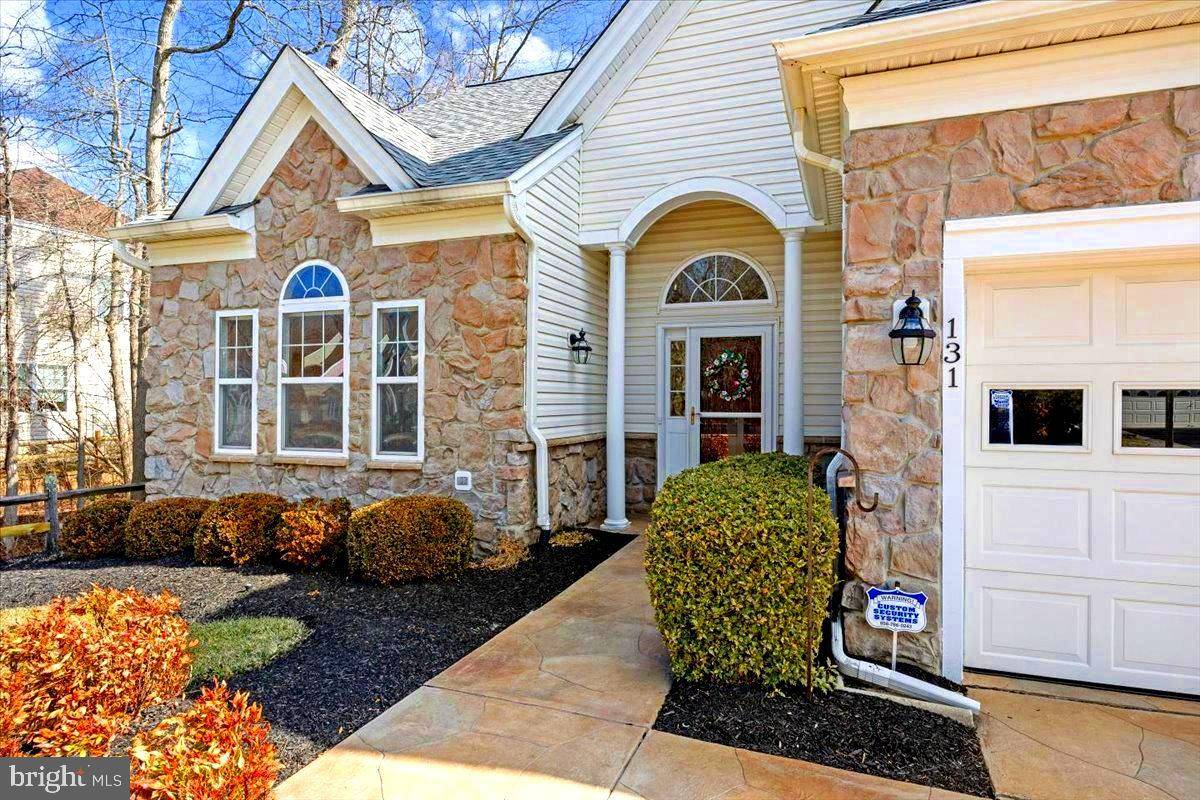 Marlton, NJ 08053,131 LOWELL DR