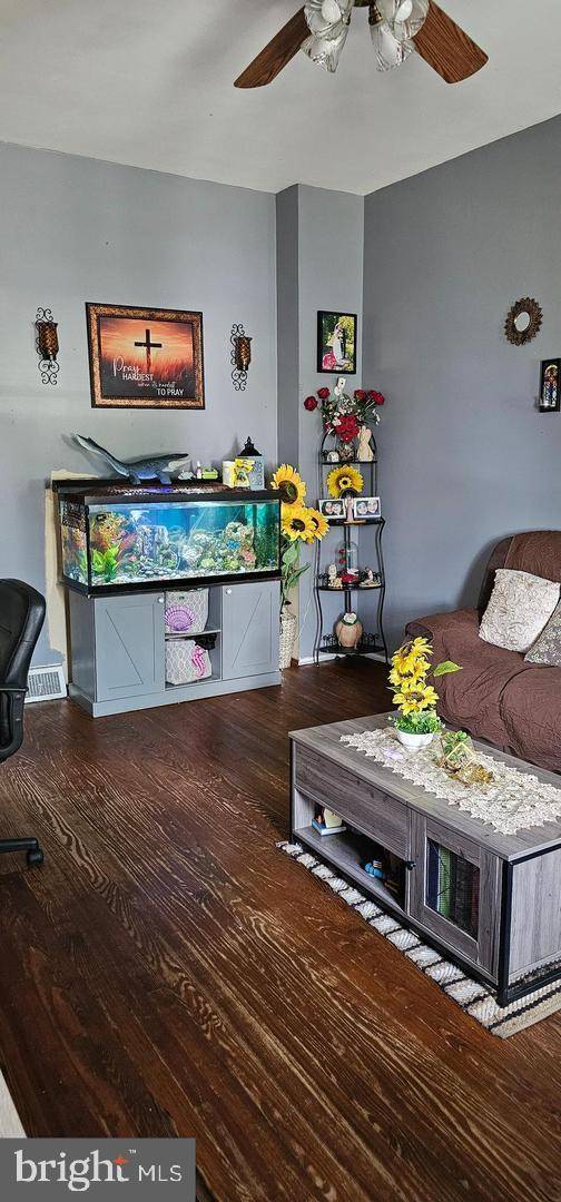 Hamilton, NJ 08611,1126 DEUTZ AVE