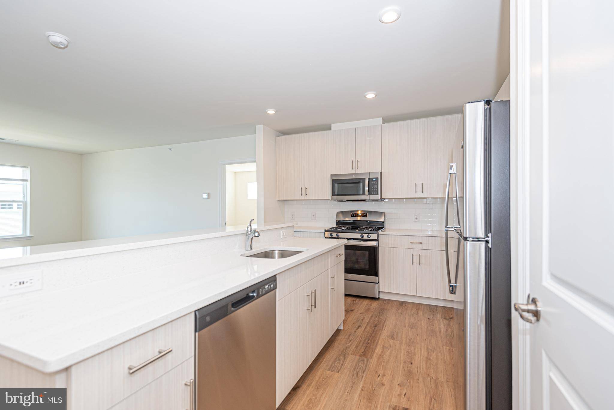 Lewes, DE 19958,24686 MERLOT DR #409