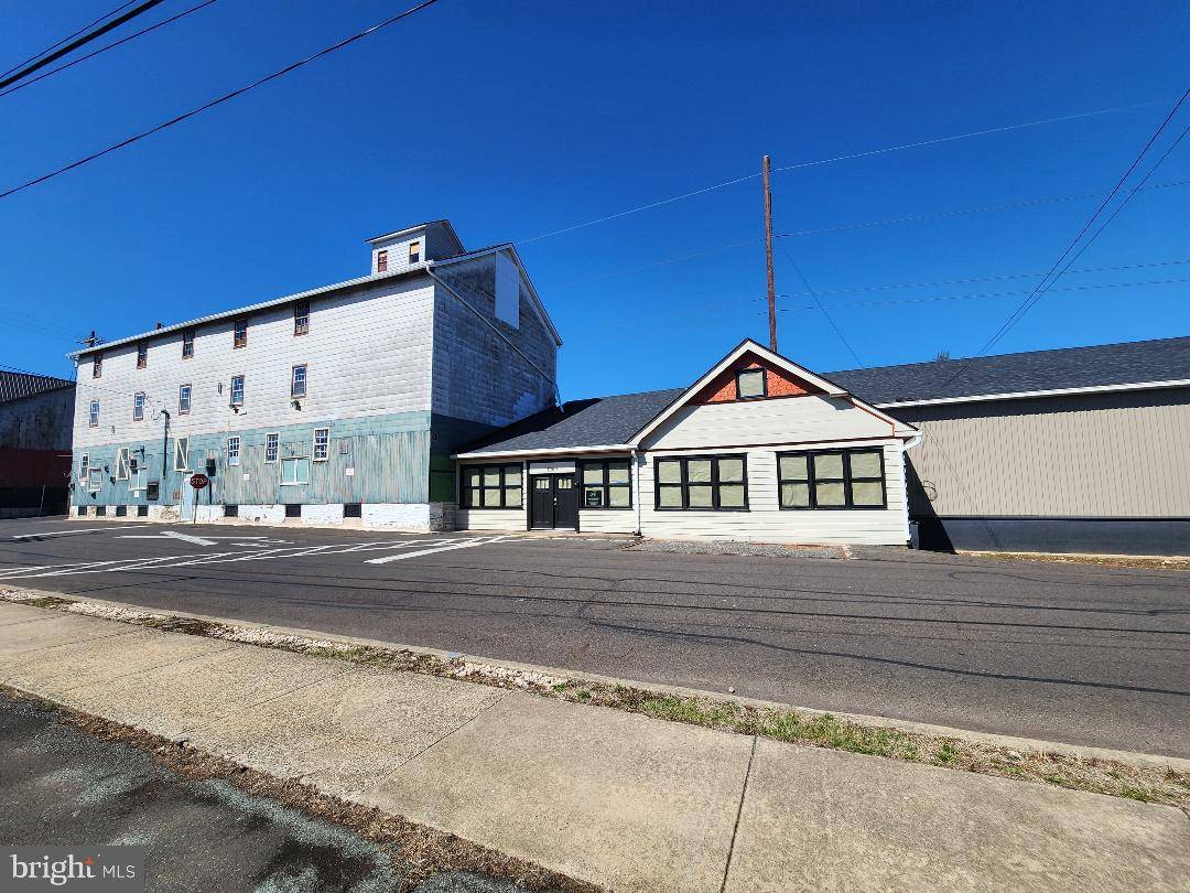 Ivyland, PA 18974,1060 GREELEY AVE.