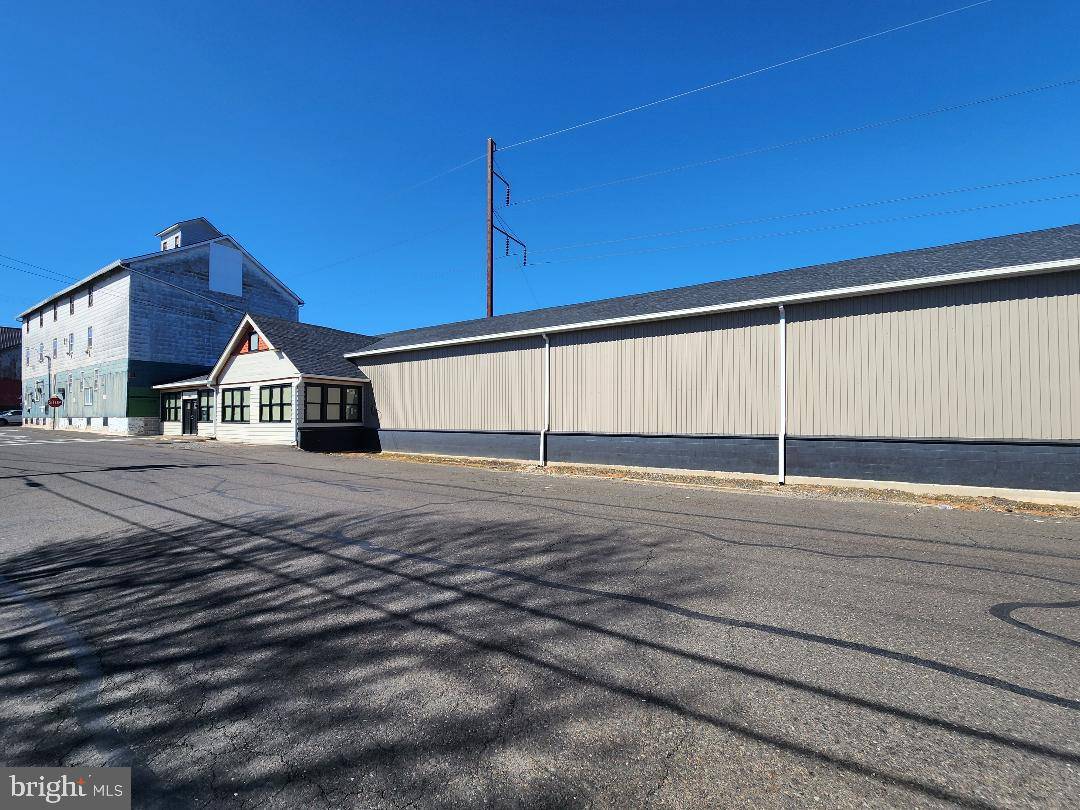 Ivyland, PA 18974,1060 GREELEY AVE.