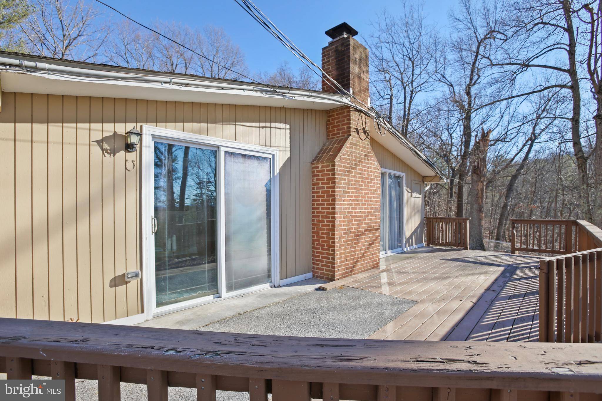 Bluemont, VA 20135,49 HONEYSUCKLE CT